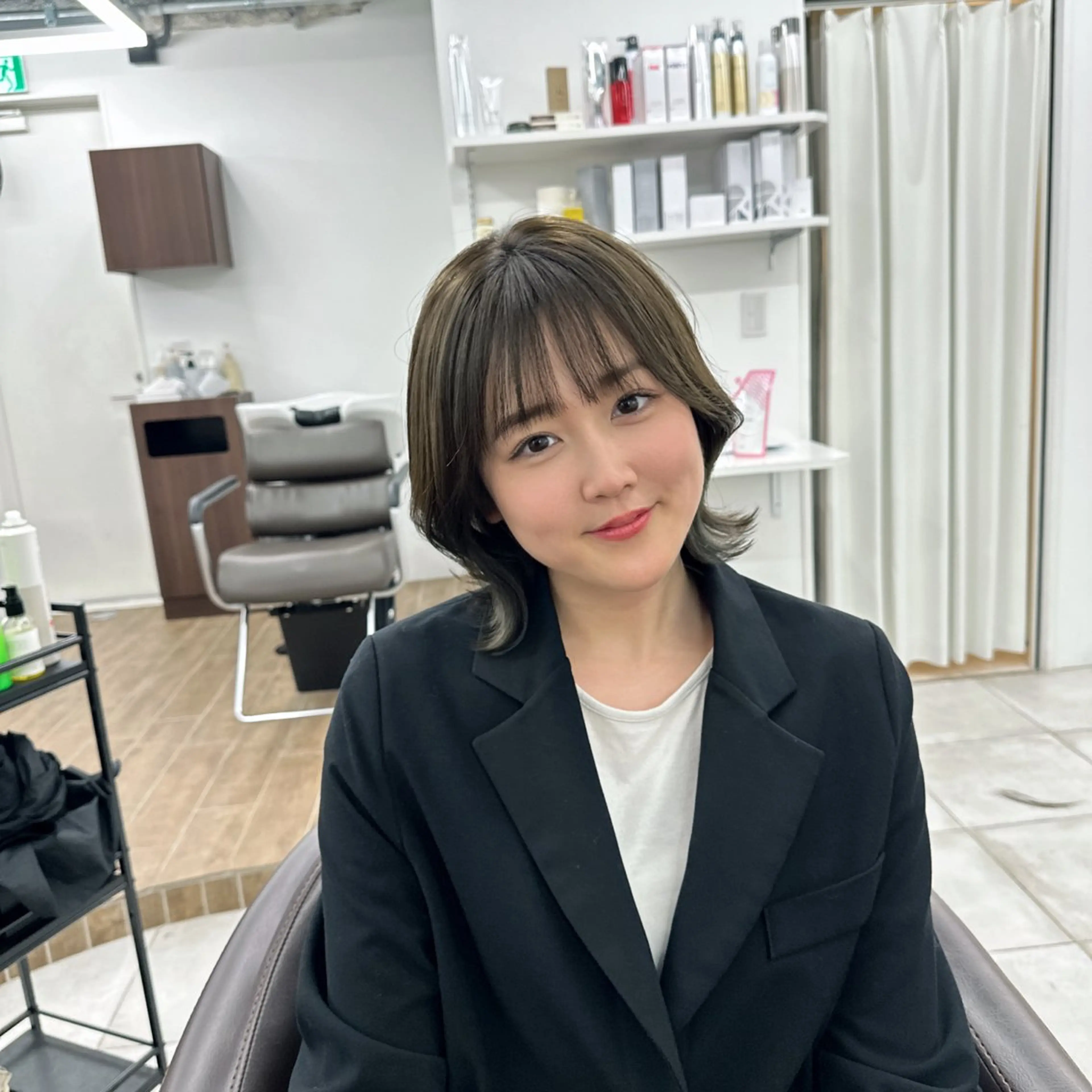 ミディアム カラー カット ヘアカラー トリートメント ブリーチなし/レイヤ ー特化🌈Tommyのヘアスタイル