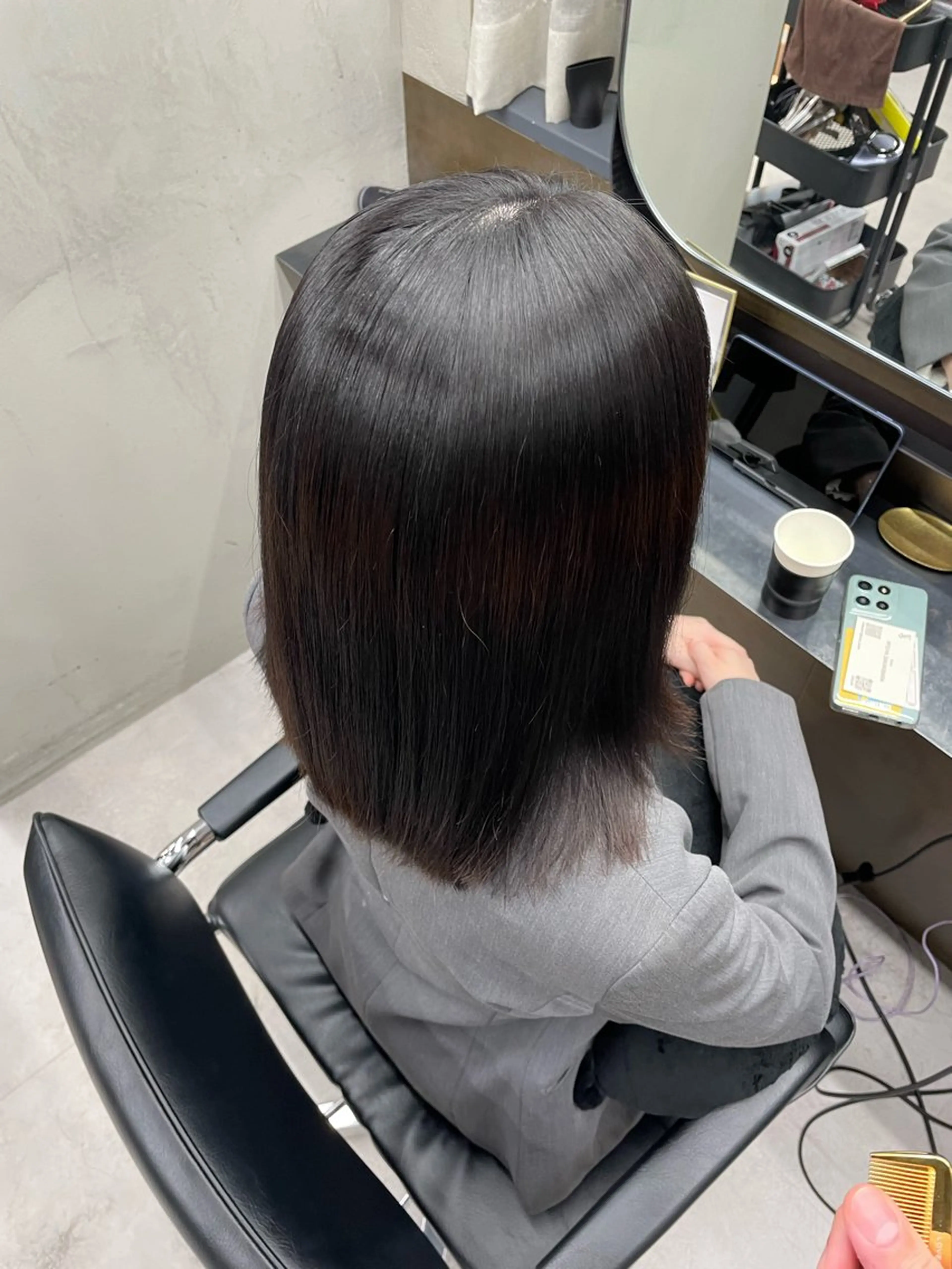 セミロング 半個室サロンyoures hair 髪質改善トリートメント東新宿店所属・榊原竜弥 髪質改善/美髪作りのヘアスタイル
