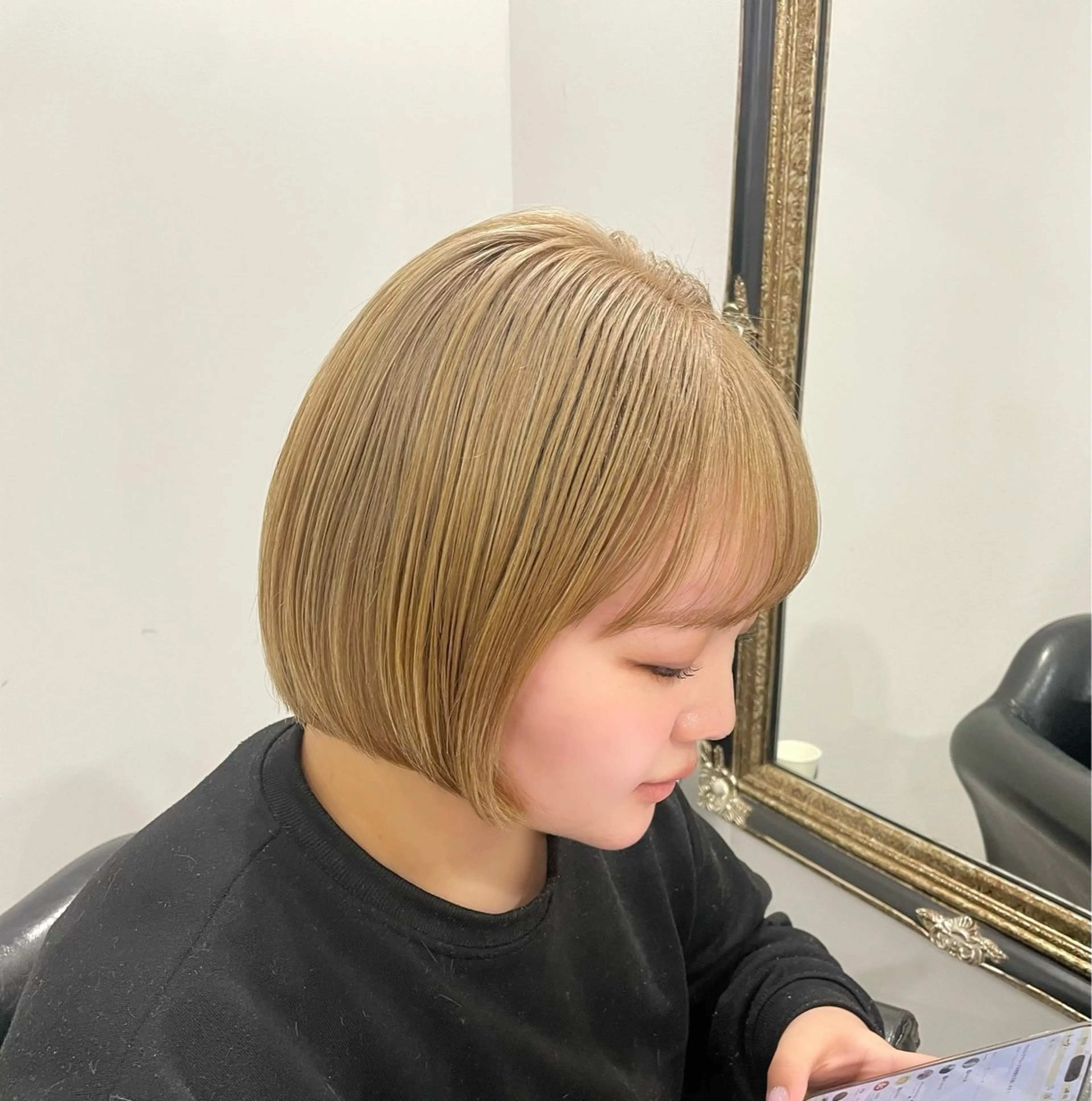 ショート カラー ブリーチ ブロンド ボブ ブリーチカラー 🎀ヒナ/トモカ🎀のヘアスタイル