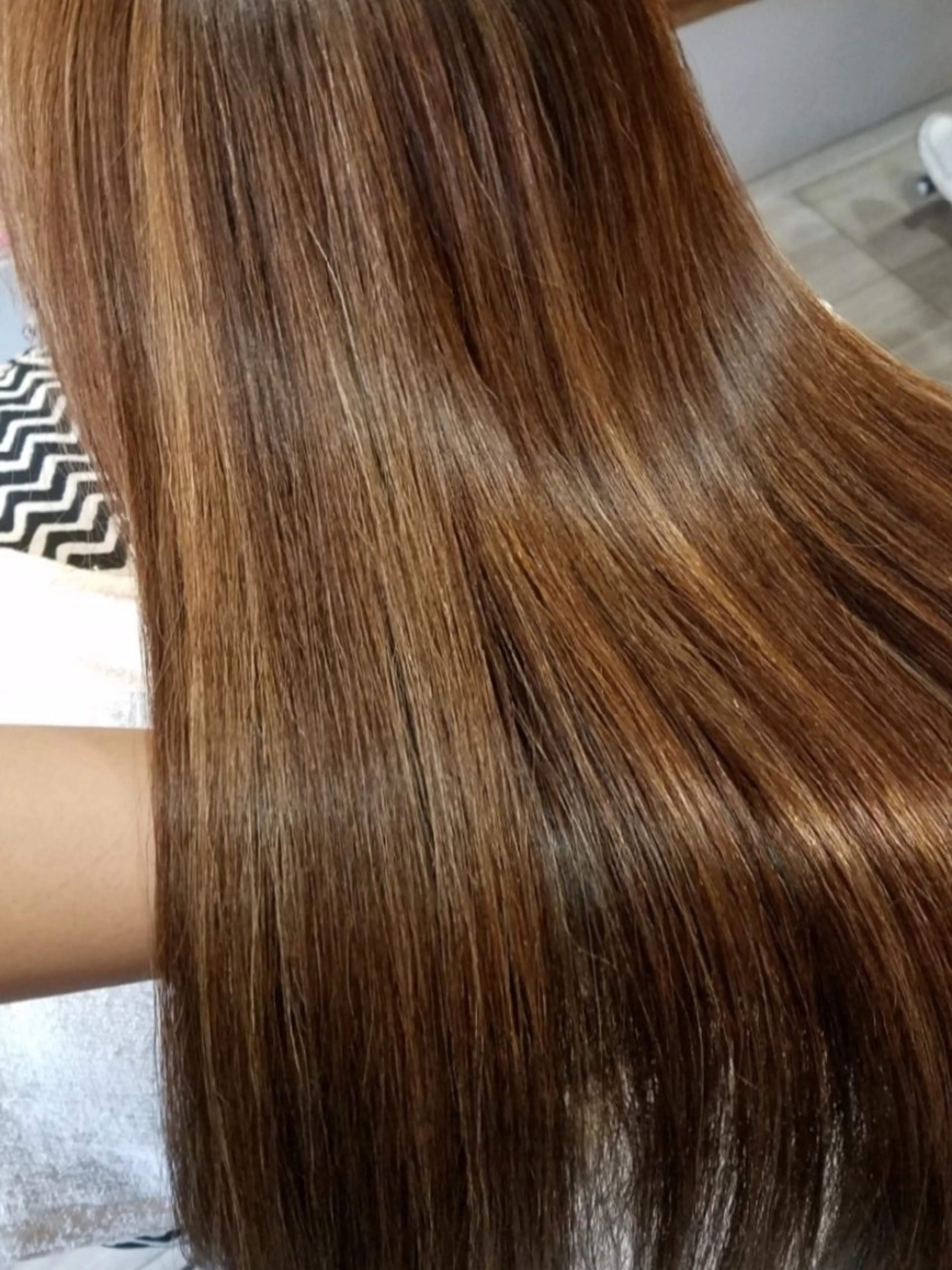 ロング カラー TSUJI  AZUMI のヘアスタイル