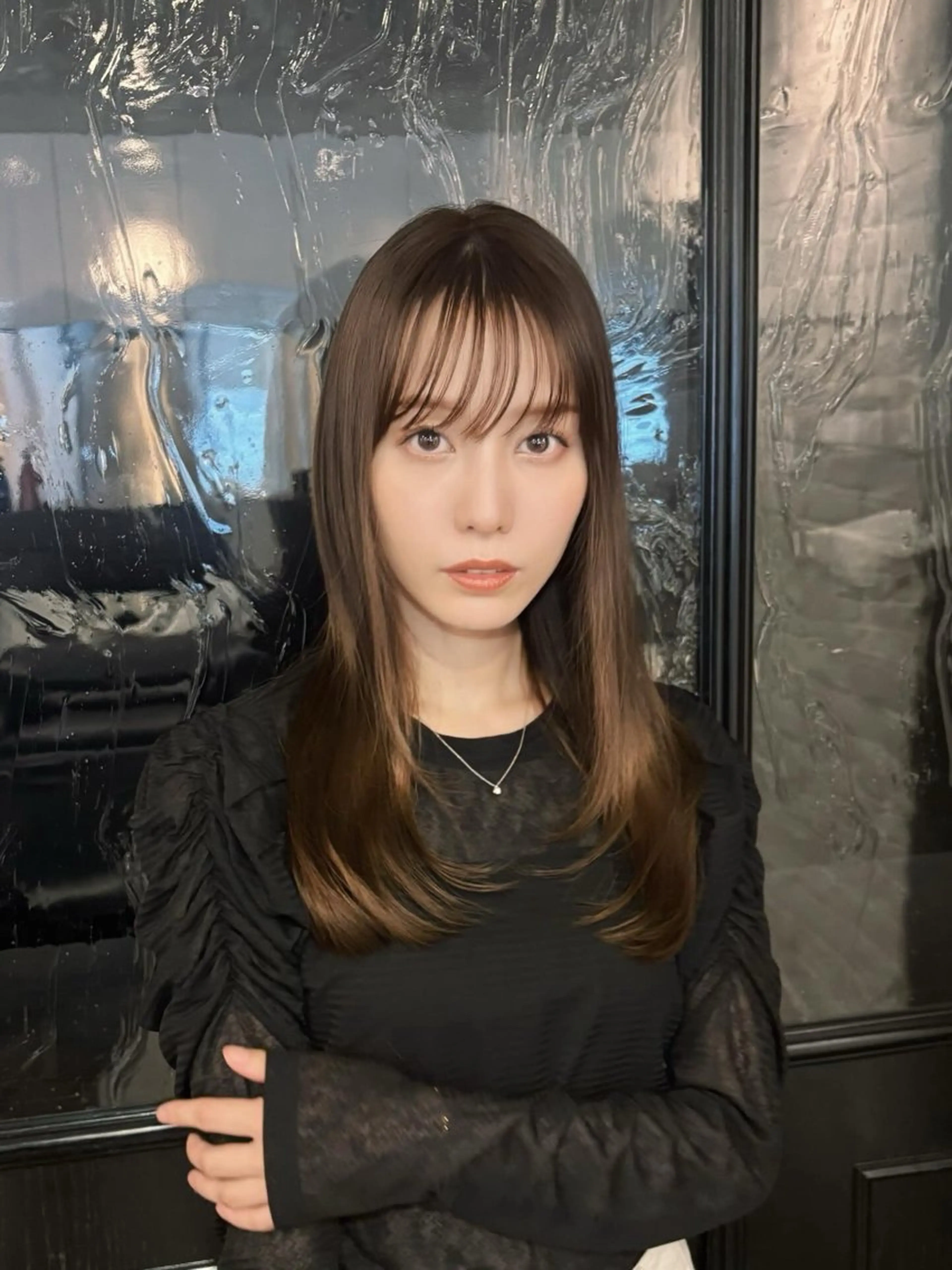 セミロング レイヤーカット 縮毛矯正 🟡表参道ABBEY Hiroのヘアスタイル