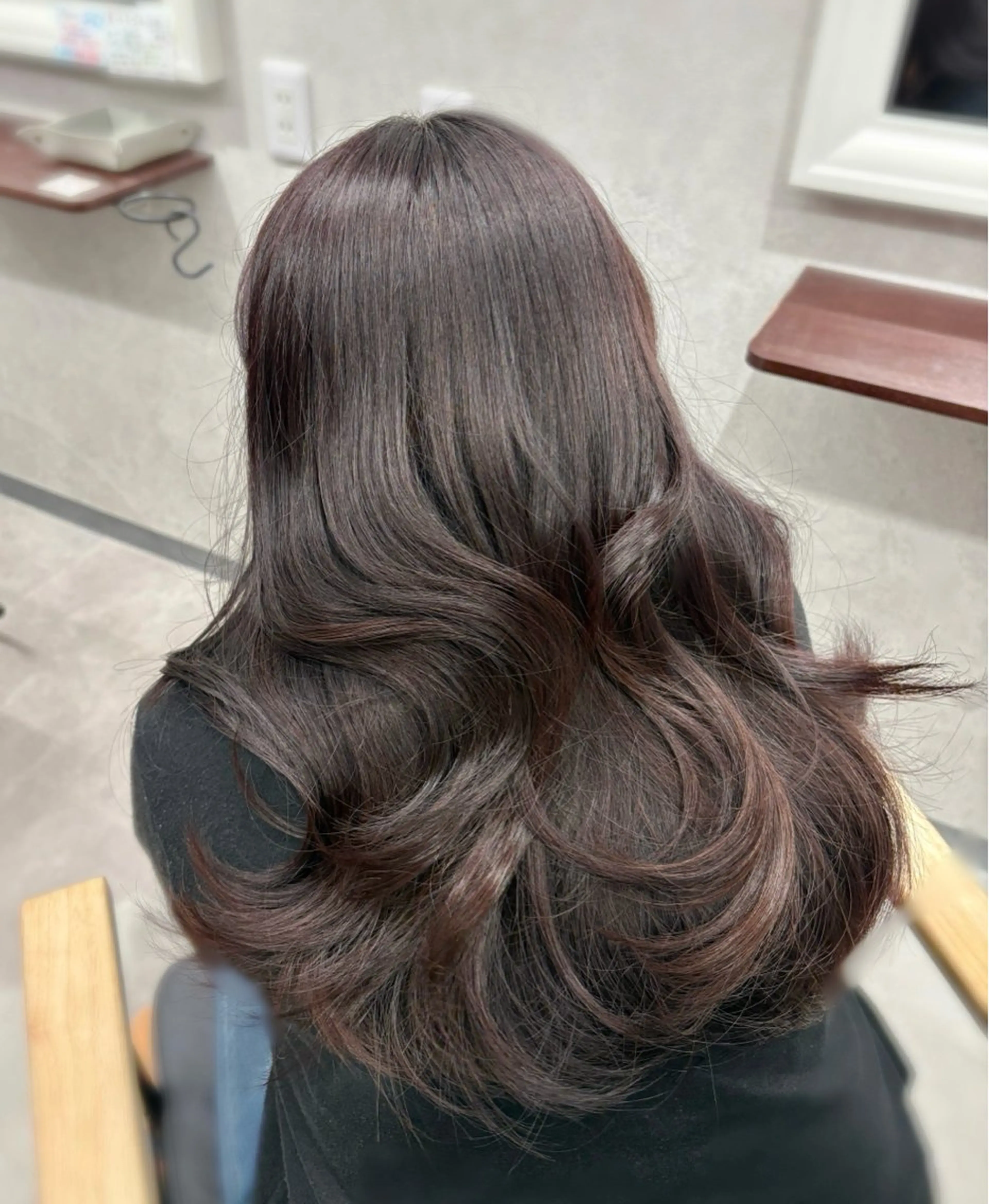 セミロング カラー ヘアカラー VIEW YOKOHAMA所属・透明感カラー ／kana‎🤍のヘアスタイル