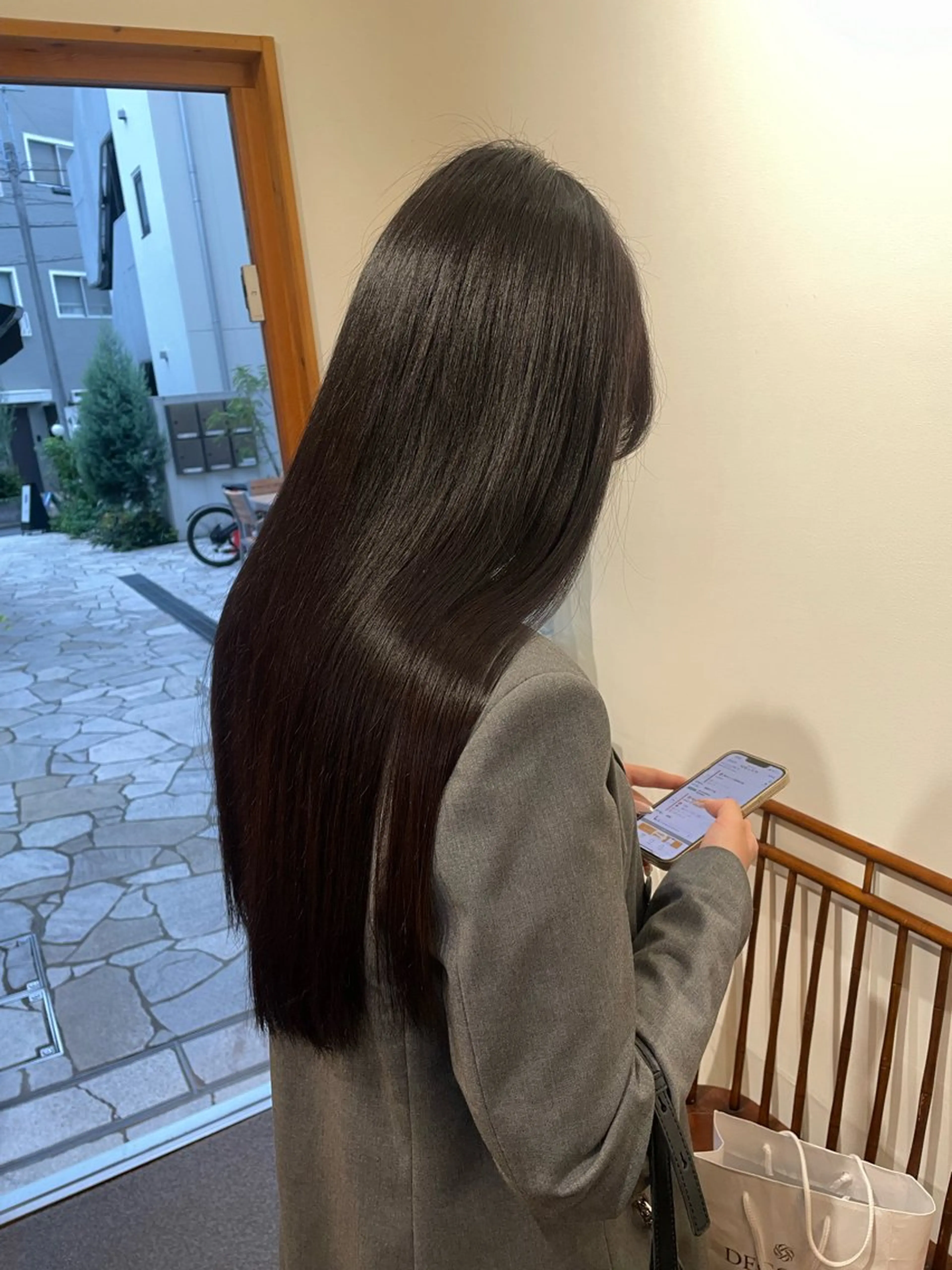 ロング カラー パーマ ヘアアレンジ トリートメント ヘアカラー トリートメント 髪質改善ストレート✨ パーマヘア✨YUKIのヘアスタイル