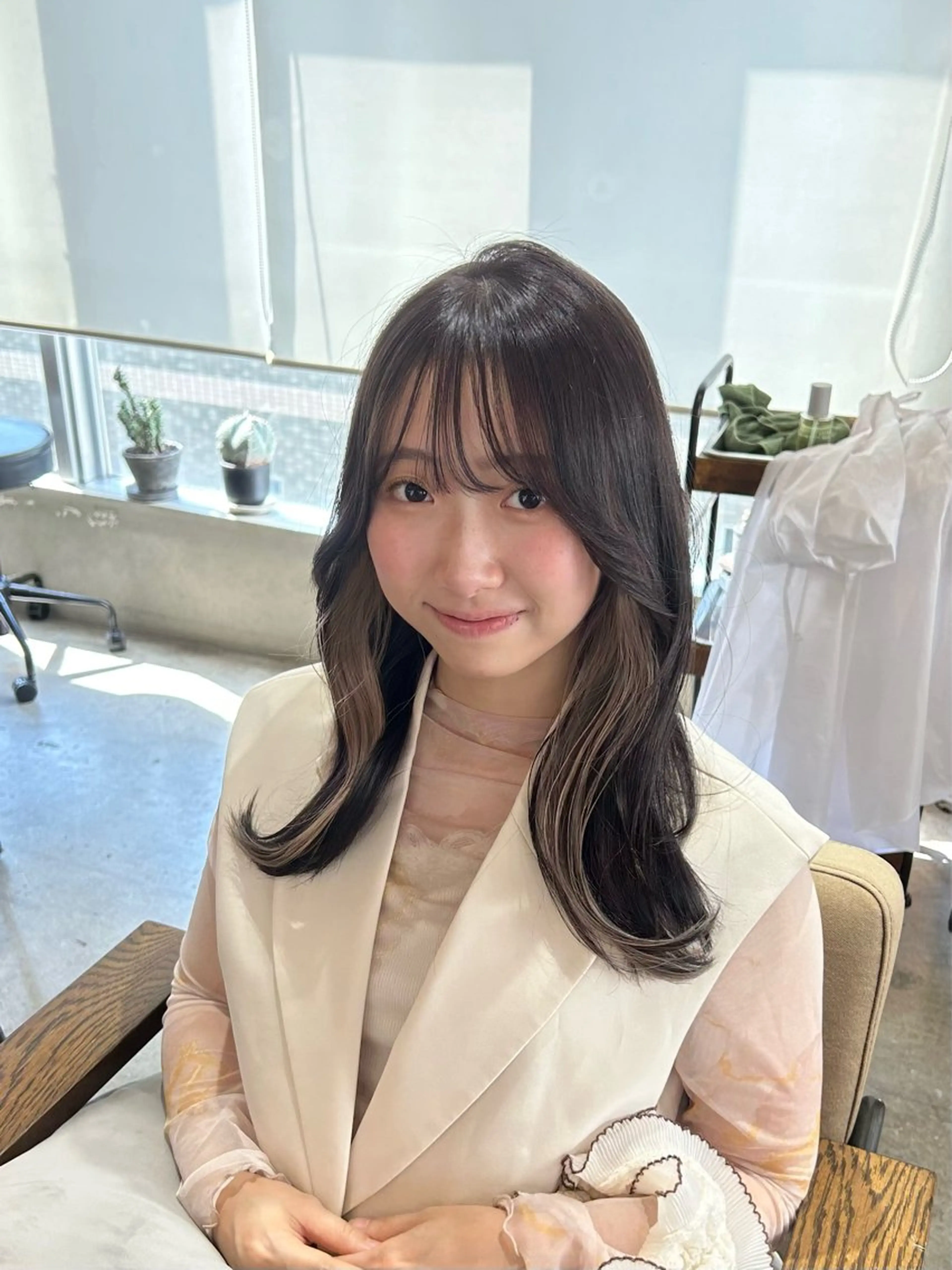 セミロング カラー ヘアカラー ruup Aru ユウキのヘアスタイル