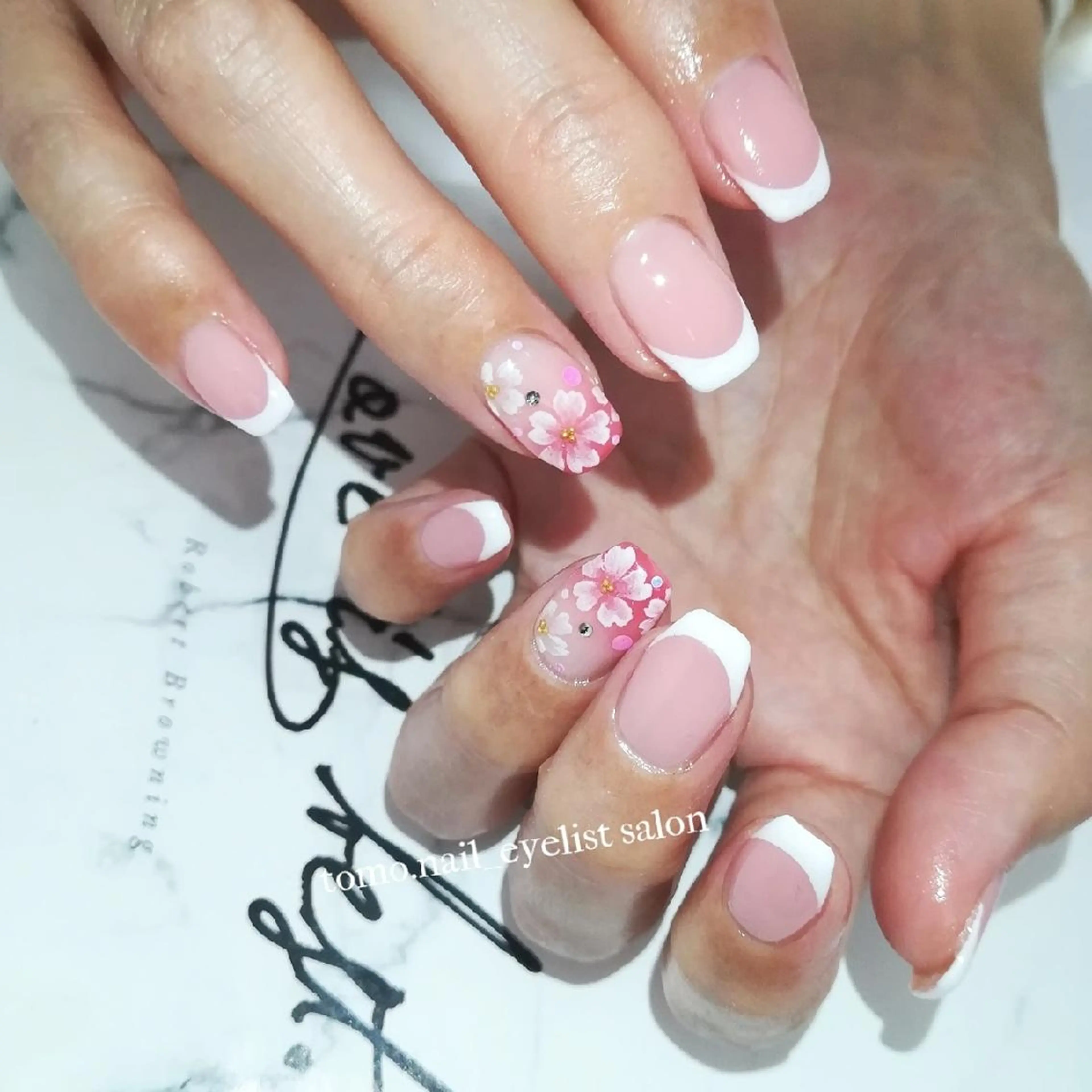 ネイル tomonail eyelistのマツエク・マツパデザイン