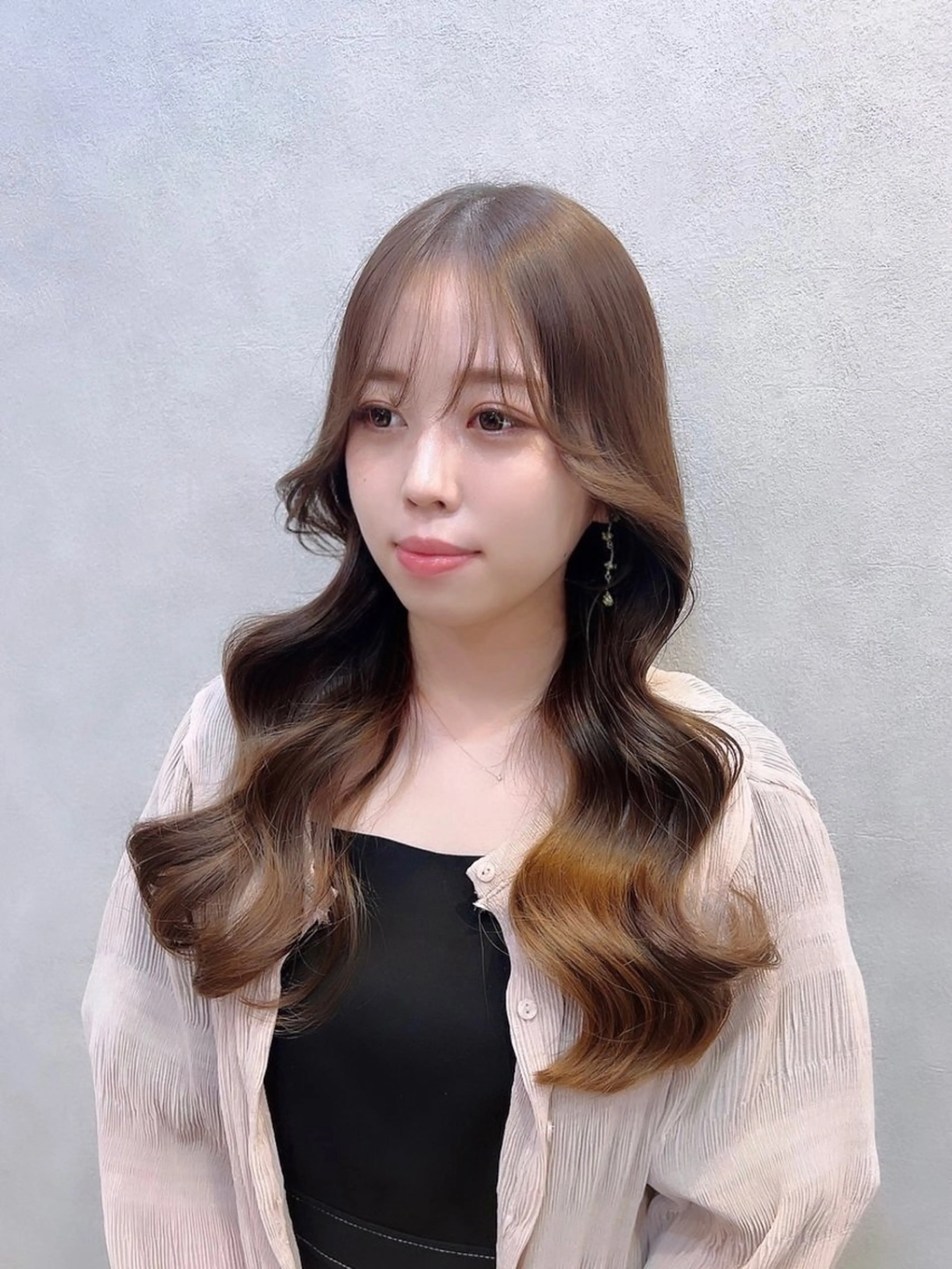 ロング カラー ヘアアレンジ くびれヘア 韓国風ヘア レイヤーカット カット トリートメント 🩷韓国ヘア/ミディ アム🩷Maikaのヘアスタイル