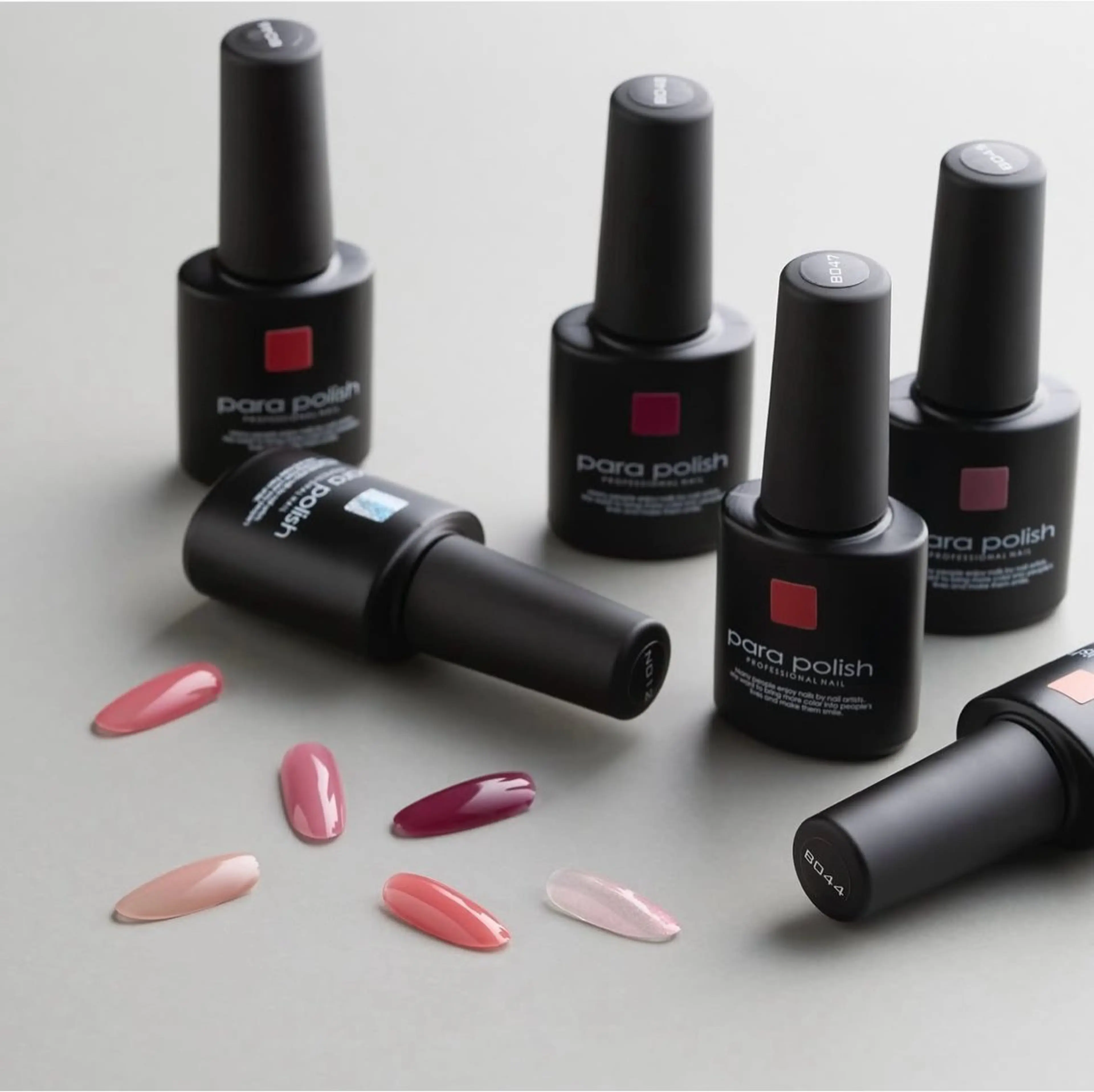 ネイル 【日比谷】 イノマタ ミエのネイルデザイン