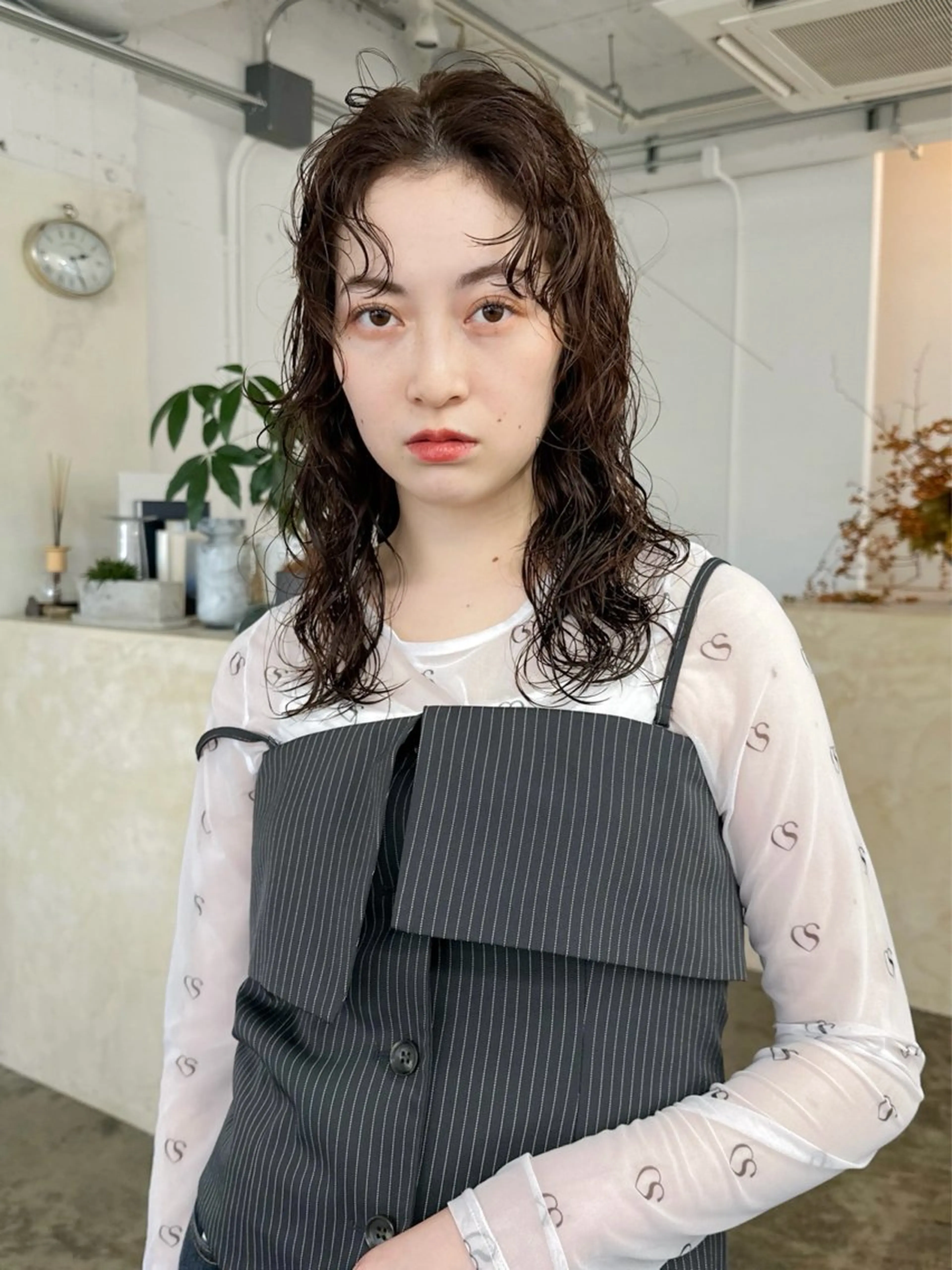 【🍁11月限定🍁こなれ感アップ間違いなし！似合わせカット+ケアパーマ🌀】カット+パーマ初回30%OFFの写真