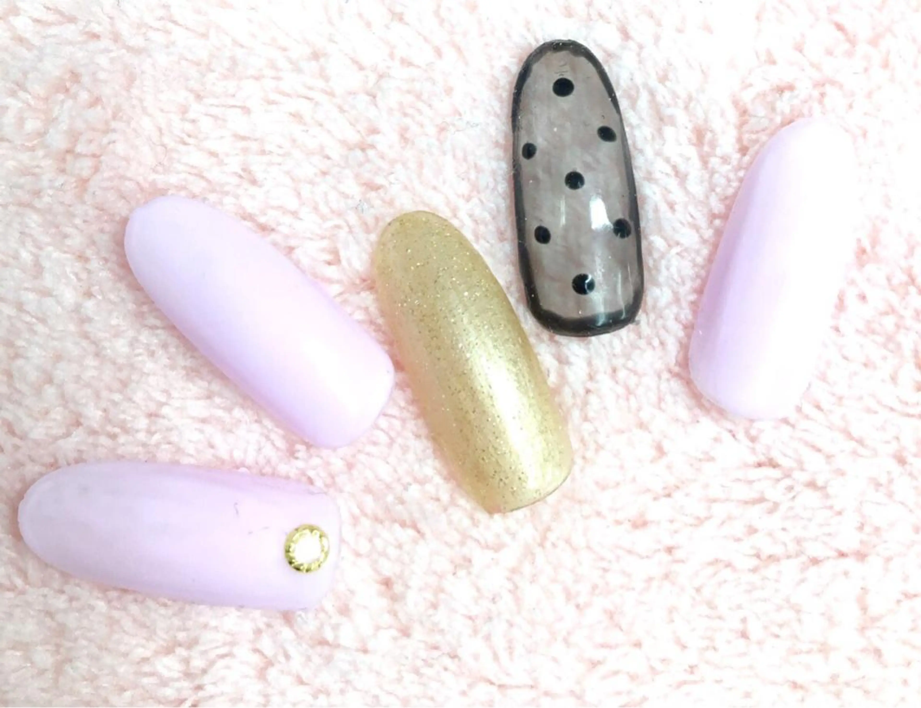 ネイル e.nail所属・和賀井 恵理のネイルデザイン