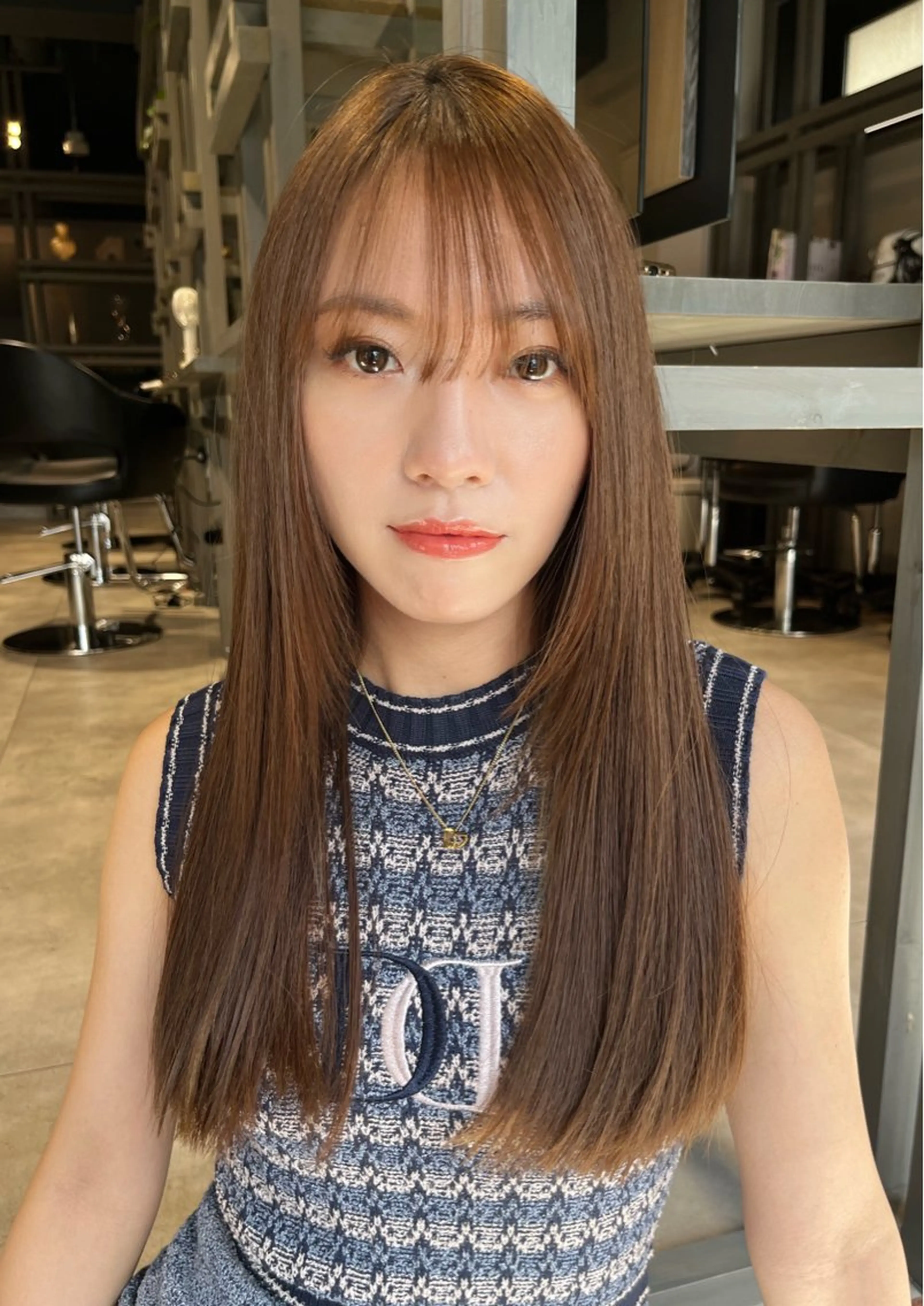 ロング カラー ベージュ/グレージュ 恵比寿/丸山陽平のヘアスタイル