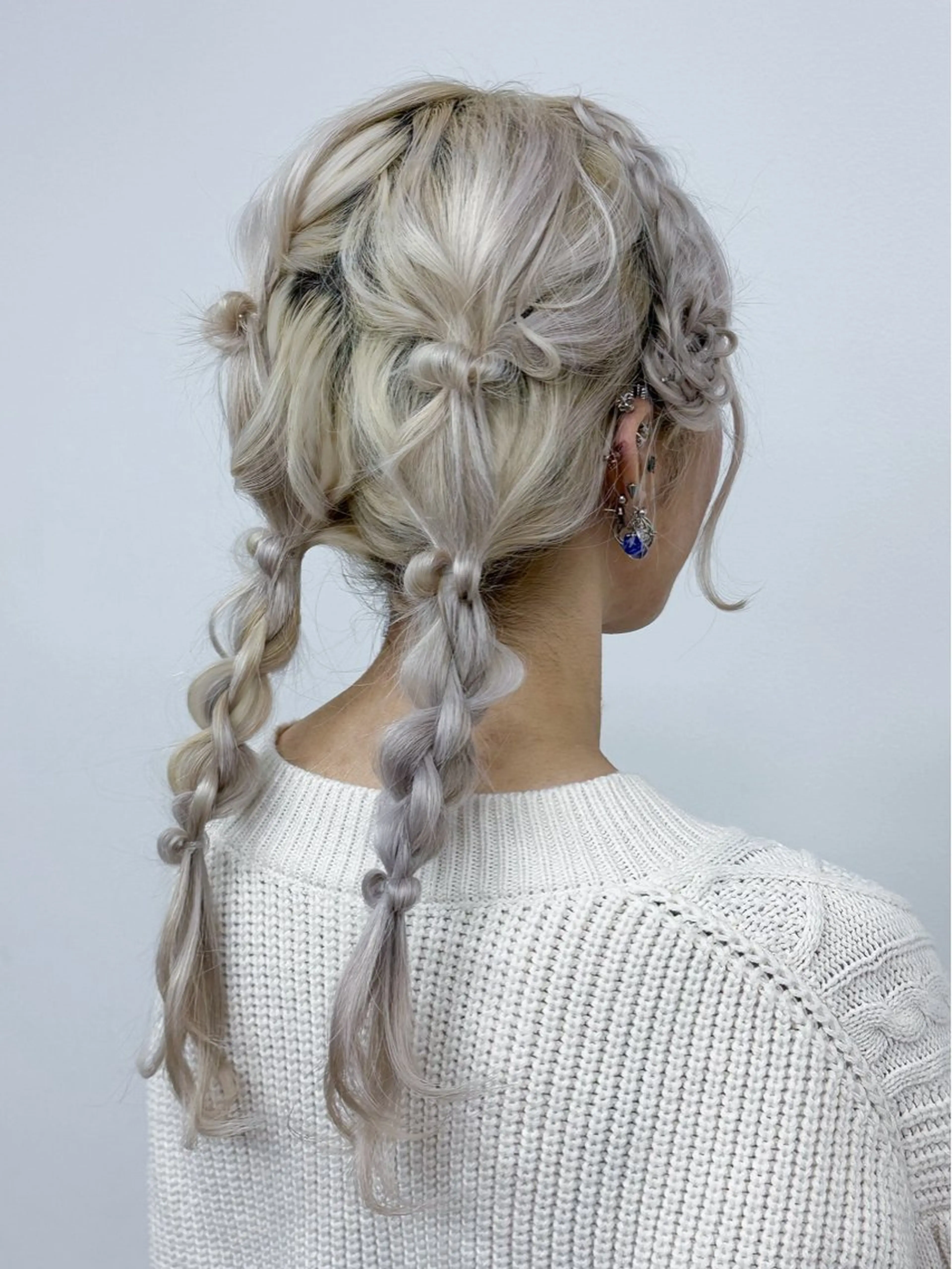 ロング ヘアアレンジ ヘアセット rebloom所属・山之内匠/艶カラー/ ハイトーン/ブリーチのヘアスタイル