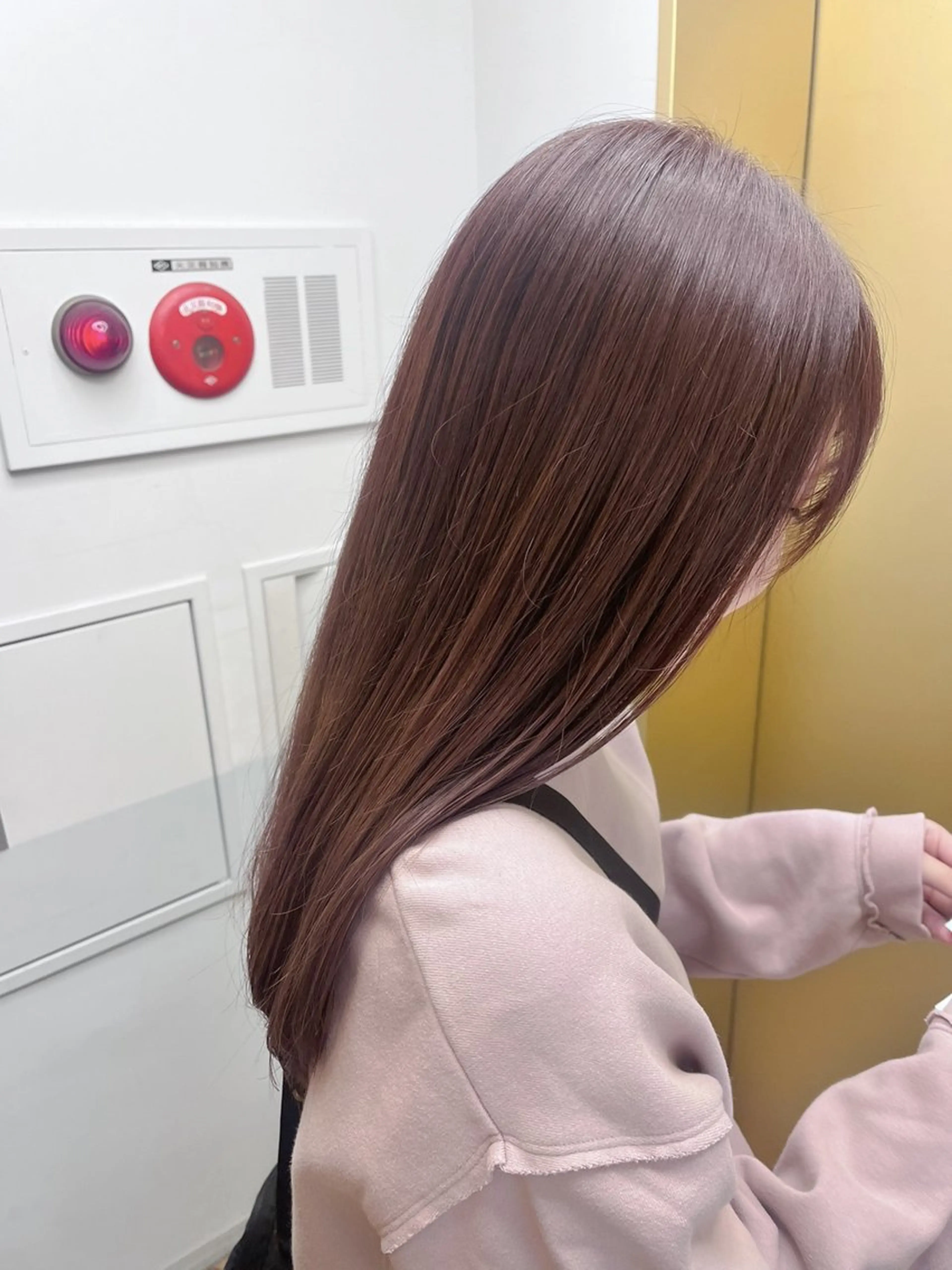 ⭕️カット+顔周り縮毛矯正+透明感カラー+高保湿3stepオイルトリートメントの写真