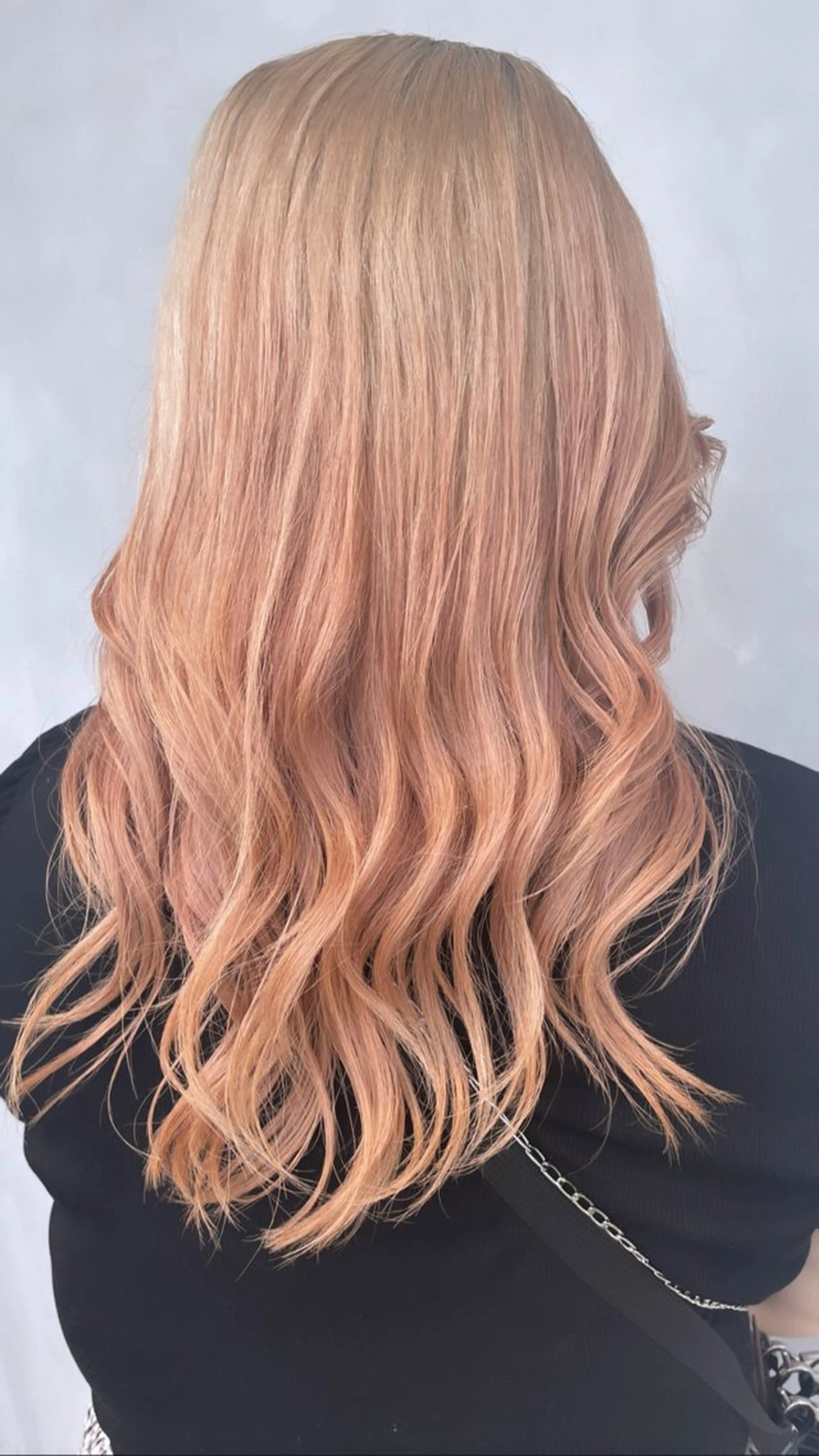 セミロング カラー グラデーションカラー ハイトーンカラー ヘアカラー 暖色/ハイトーン/ カラー/HBLのヘアスタイル