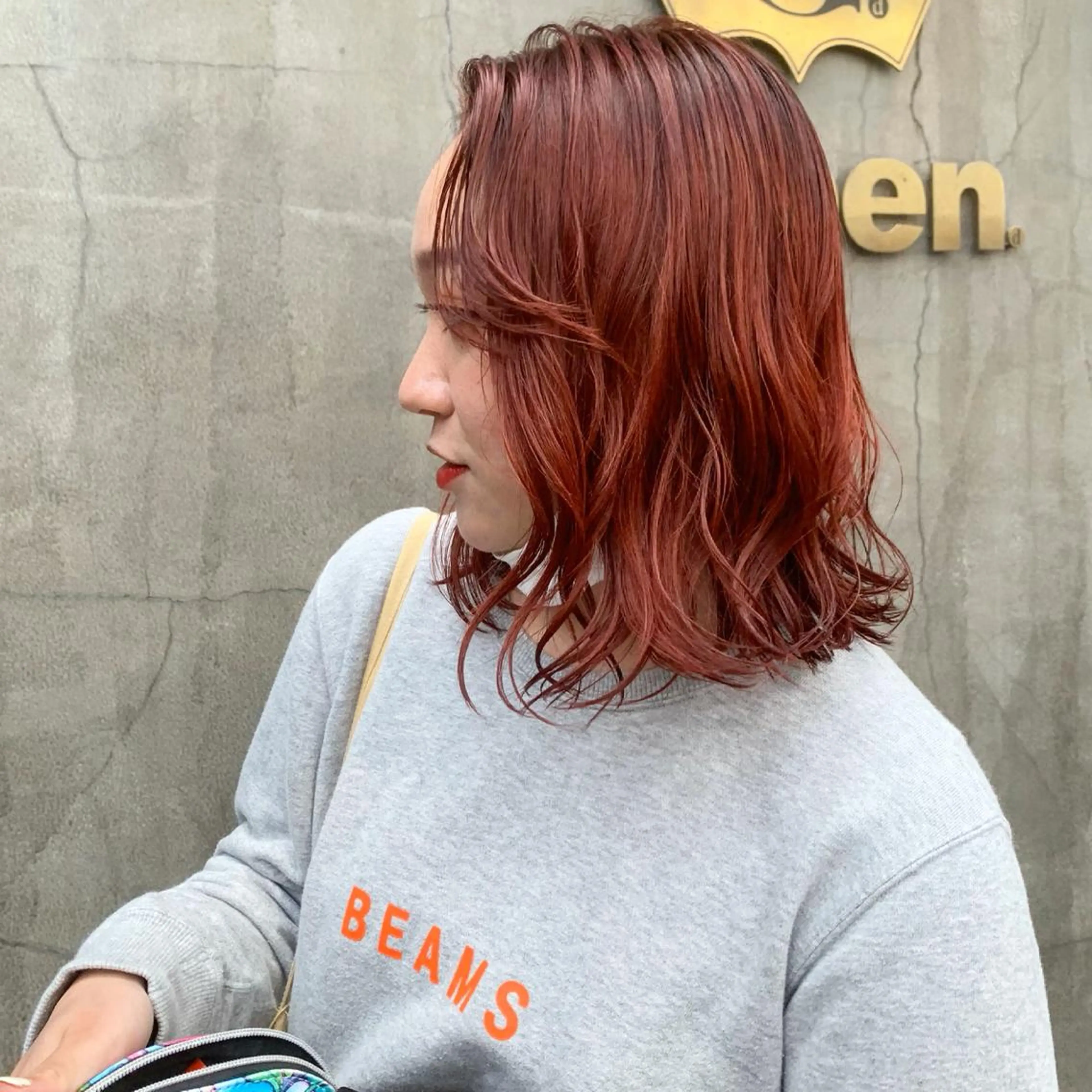 ミディアム カラー ヘアアレンジ レッドカラー 髪質改善カラー&TR 縮毛矯正/弱酸性矯正のヘアスタイル