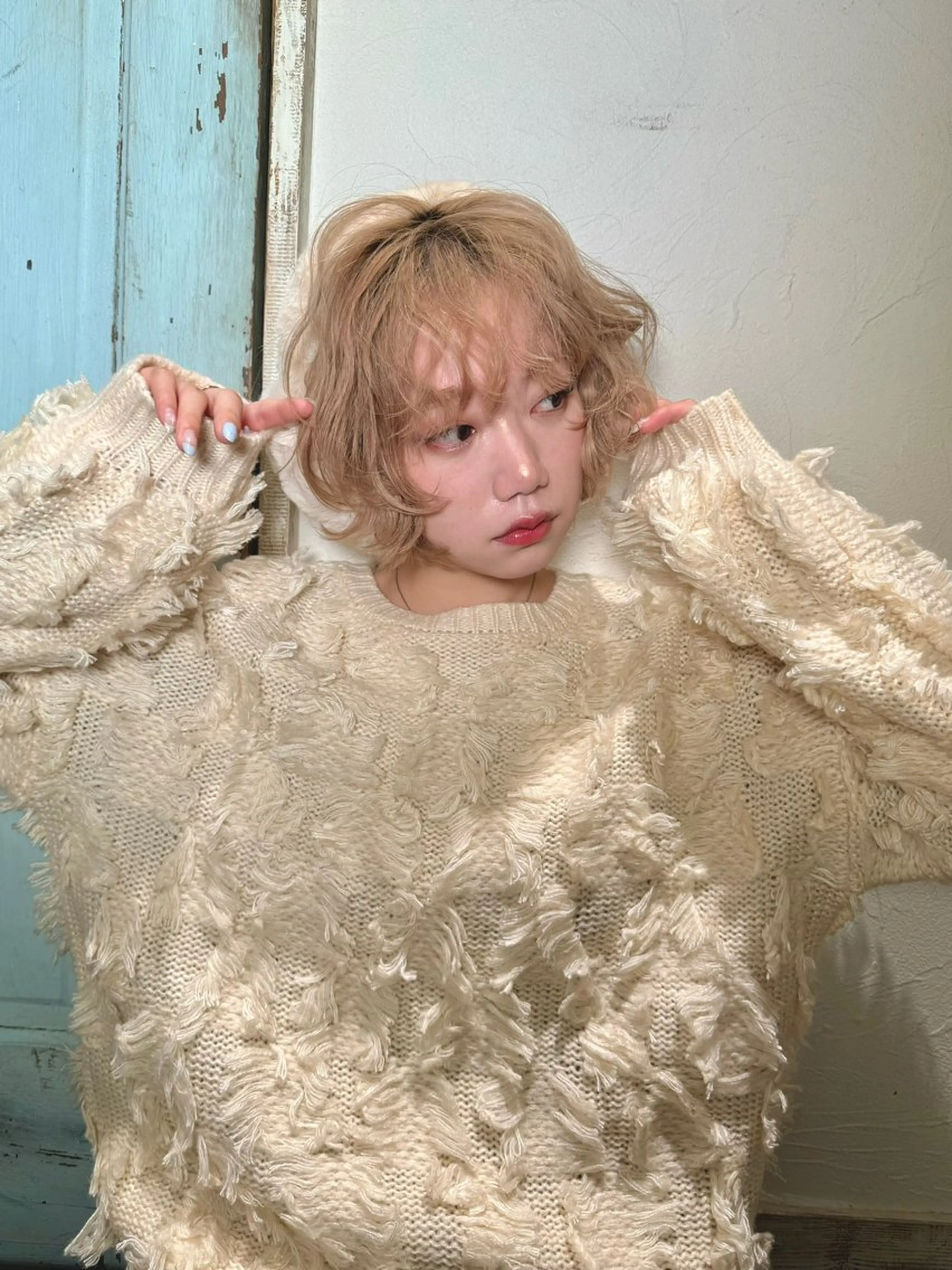 ショート カラー 垢抜け/レイヤー/ ハイトーン/アスナのヘアスタイル