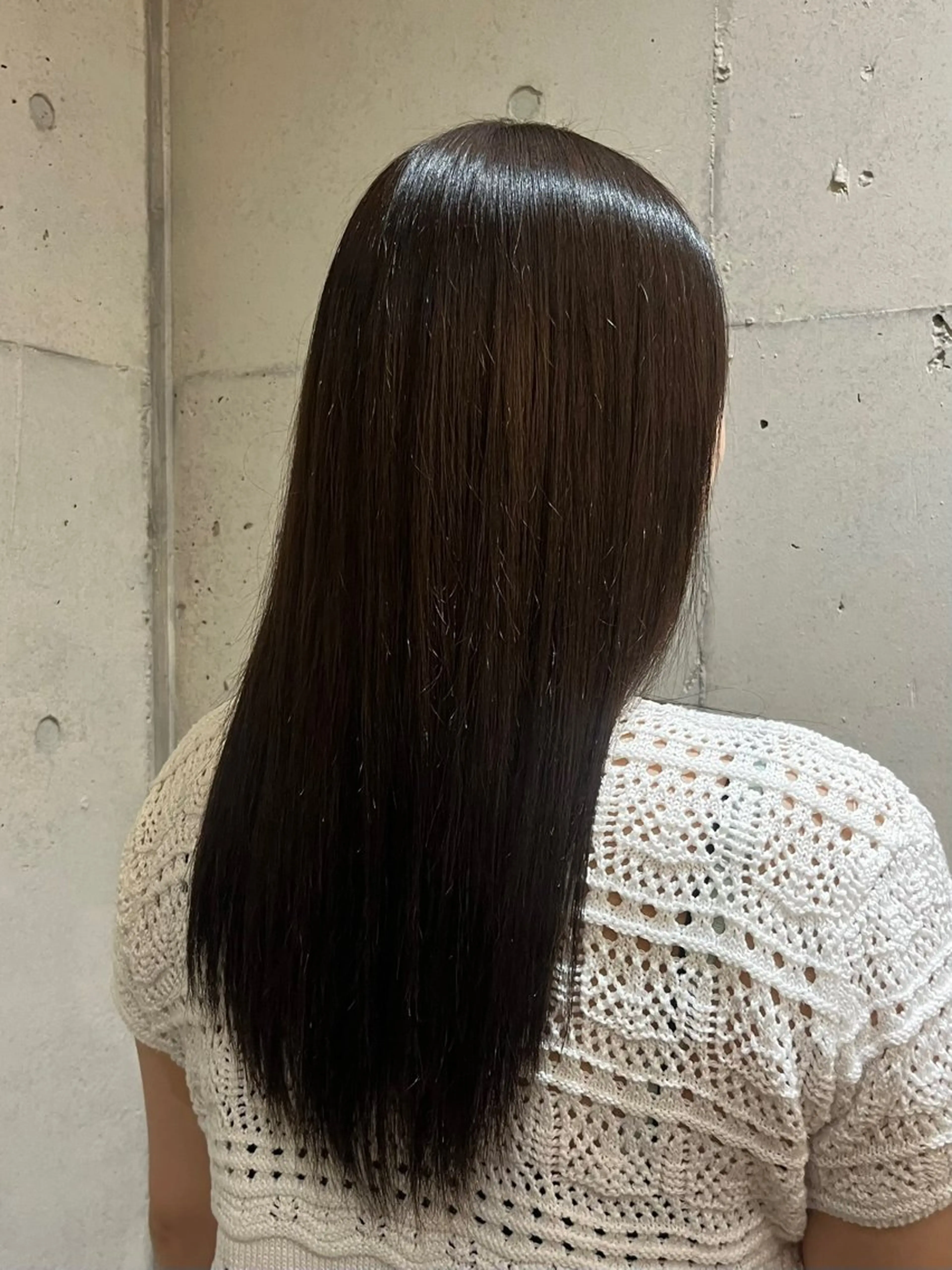 セミロング カラー 🦖Maho🦖 ブリーチカラーのヘアスタイル