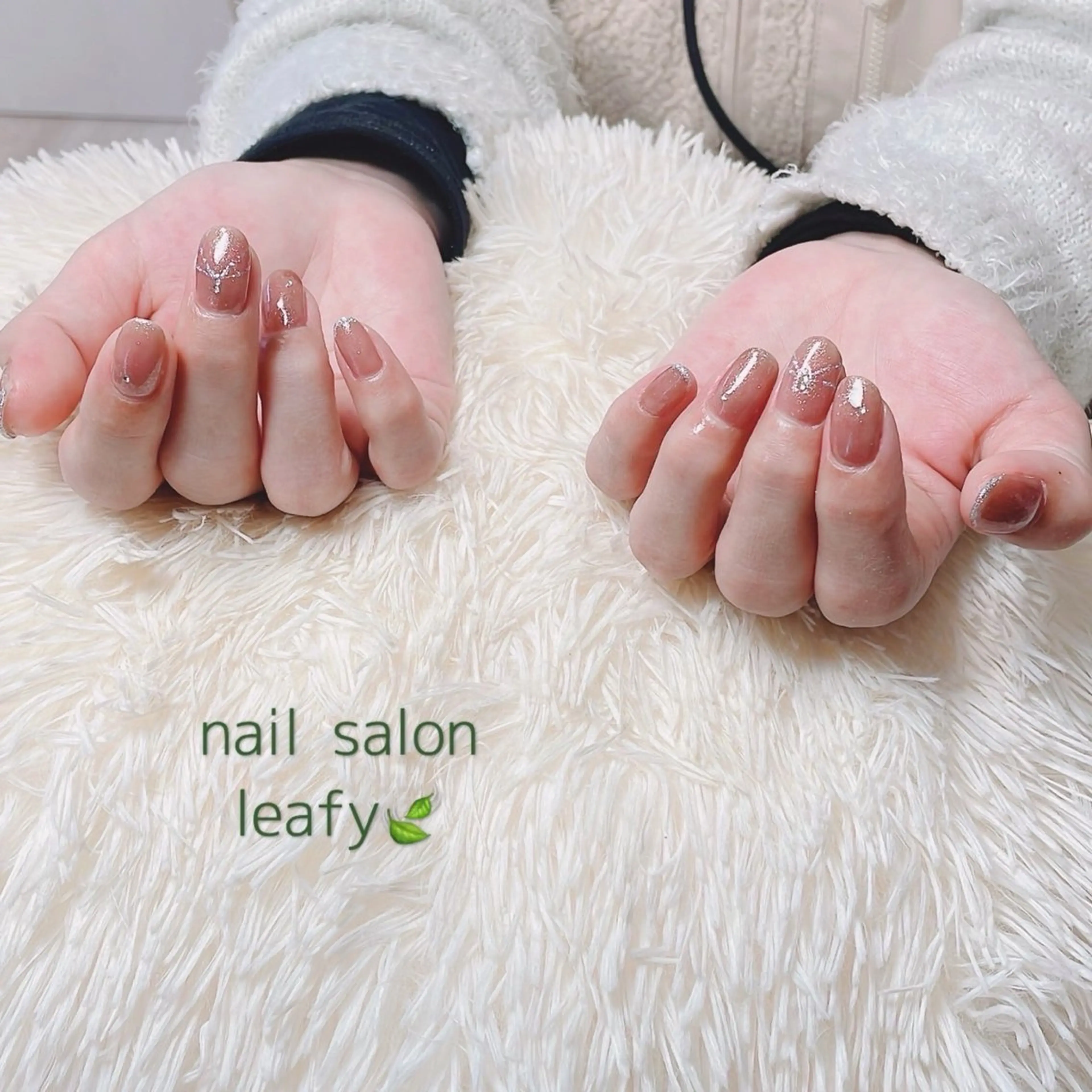ネイル シンプルネイル ハンドネイル ネイルサロン leafyのネイルデザイン