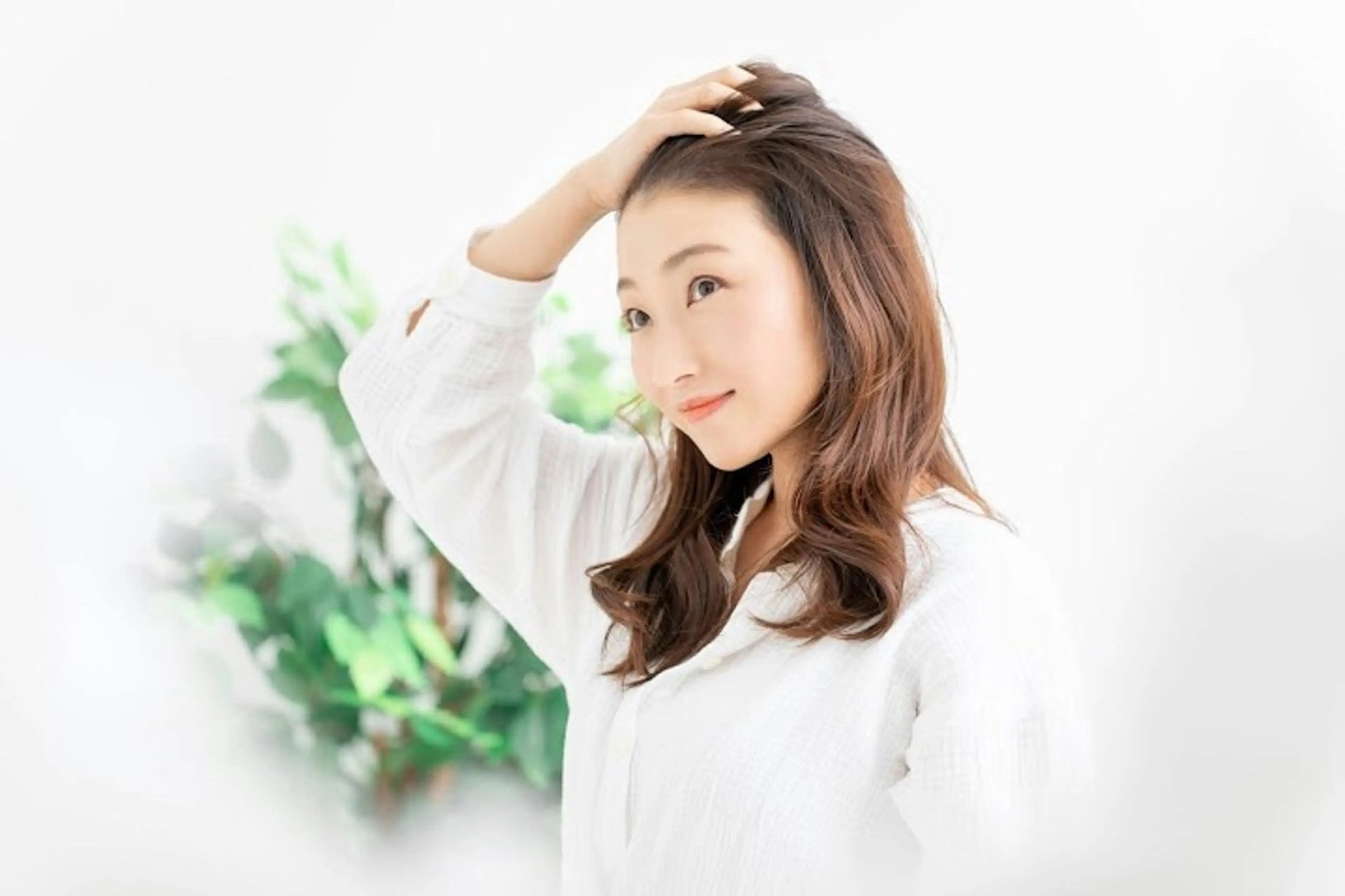 4月限定😊大人女性にオススメ全体カラー(白髪染めも可)5000円✨頭皮に優しいオーガニックカラーで染めます。の写真