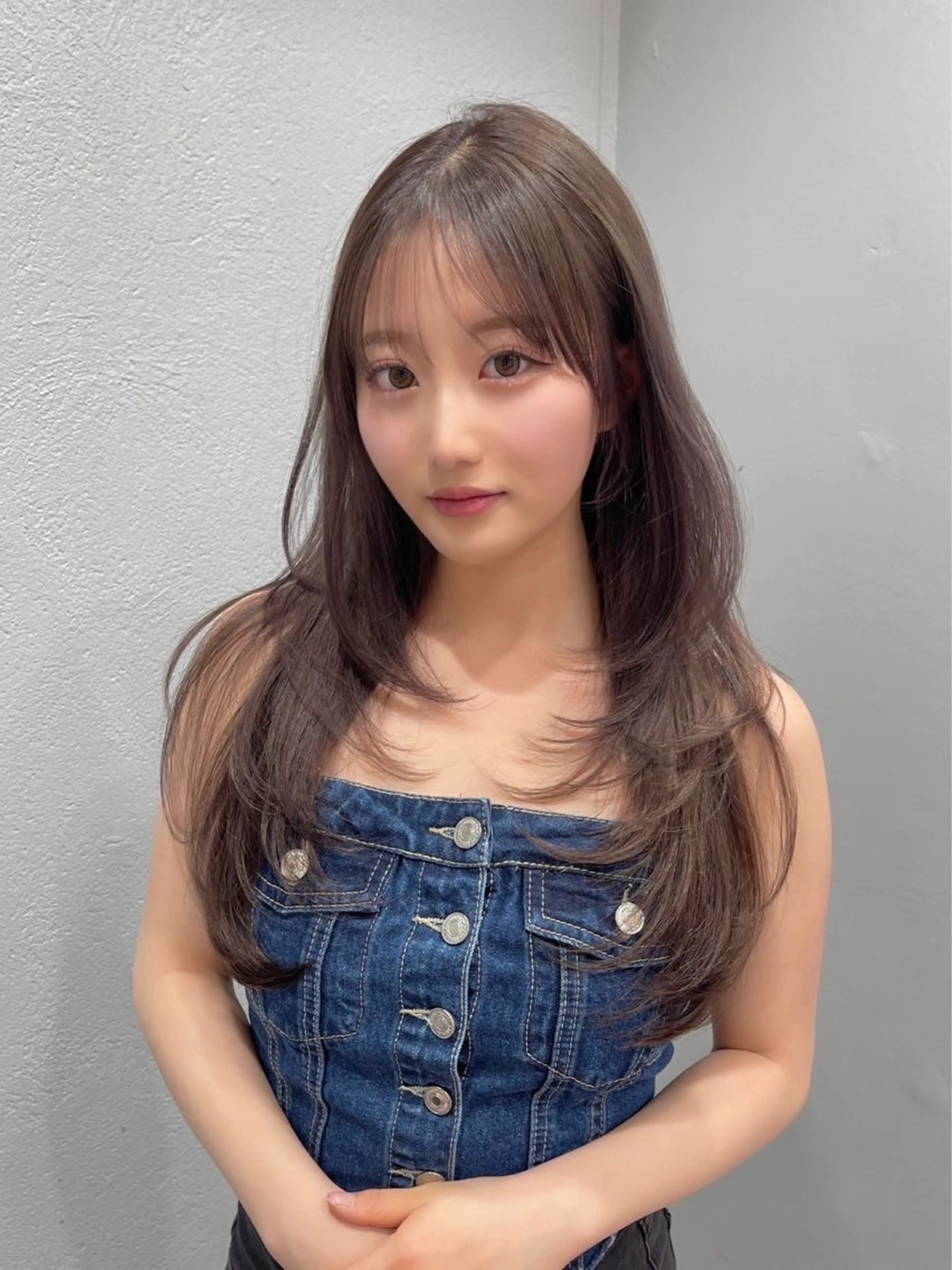 セミロング チョコレートブラウン くびれヘア 韓国風ヘア 盛れるトレンド hair♡Ayakaのヘアスタイル