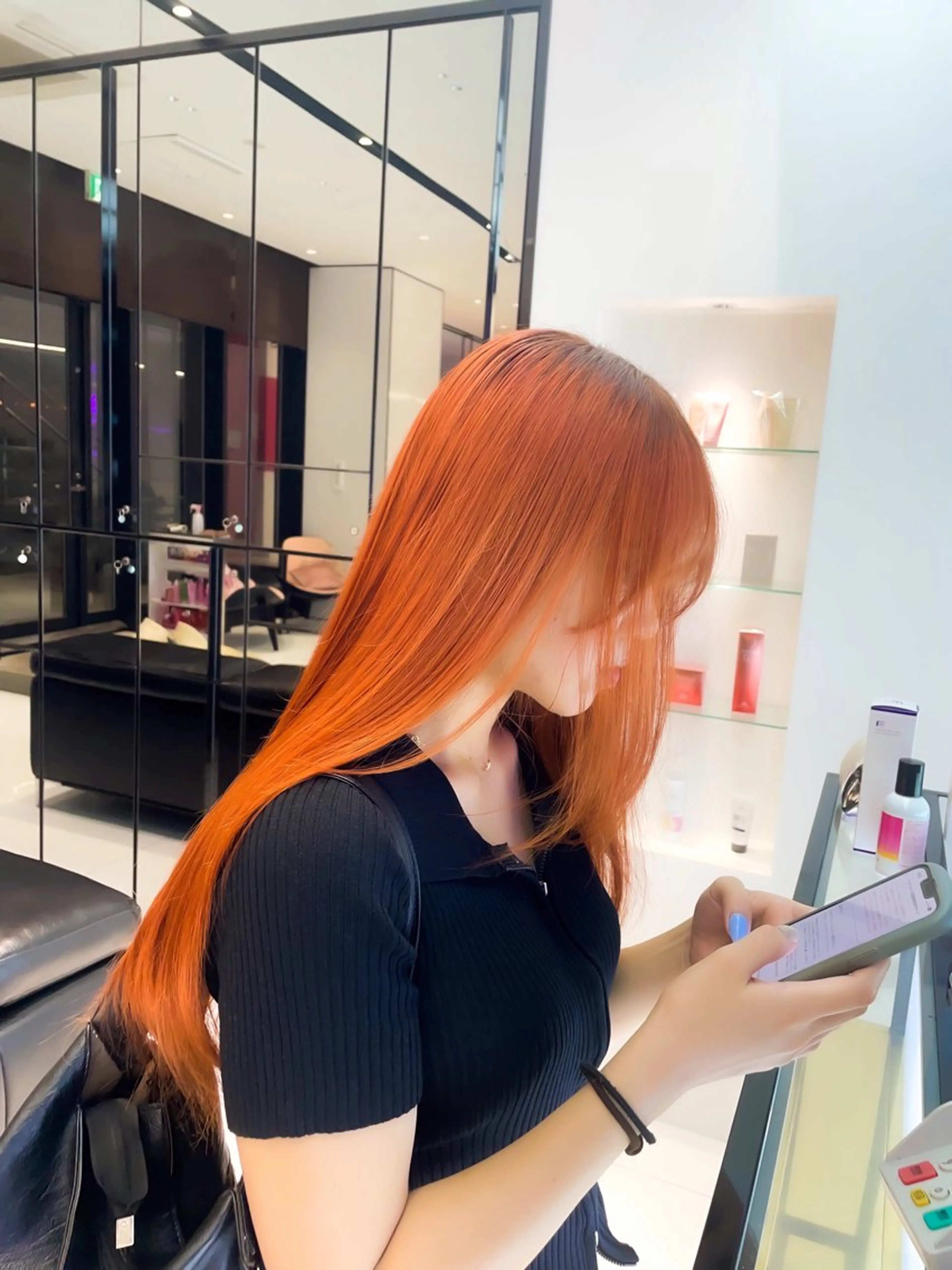ロング カラー ブリーチ オレンジ ヘアカラー トリートメント ヘアセット keen 吉祥寺所属・【韓国❤️海外ヘア】 AYAKAのヘアスタイル
