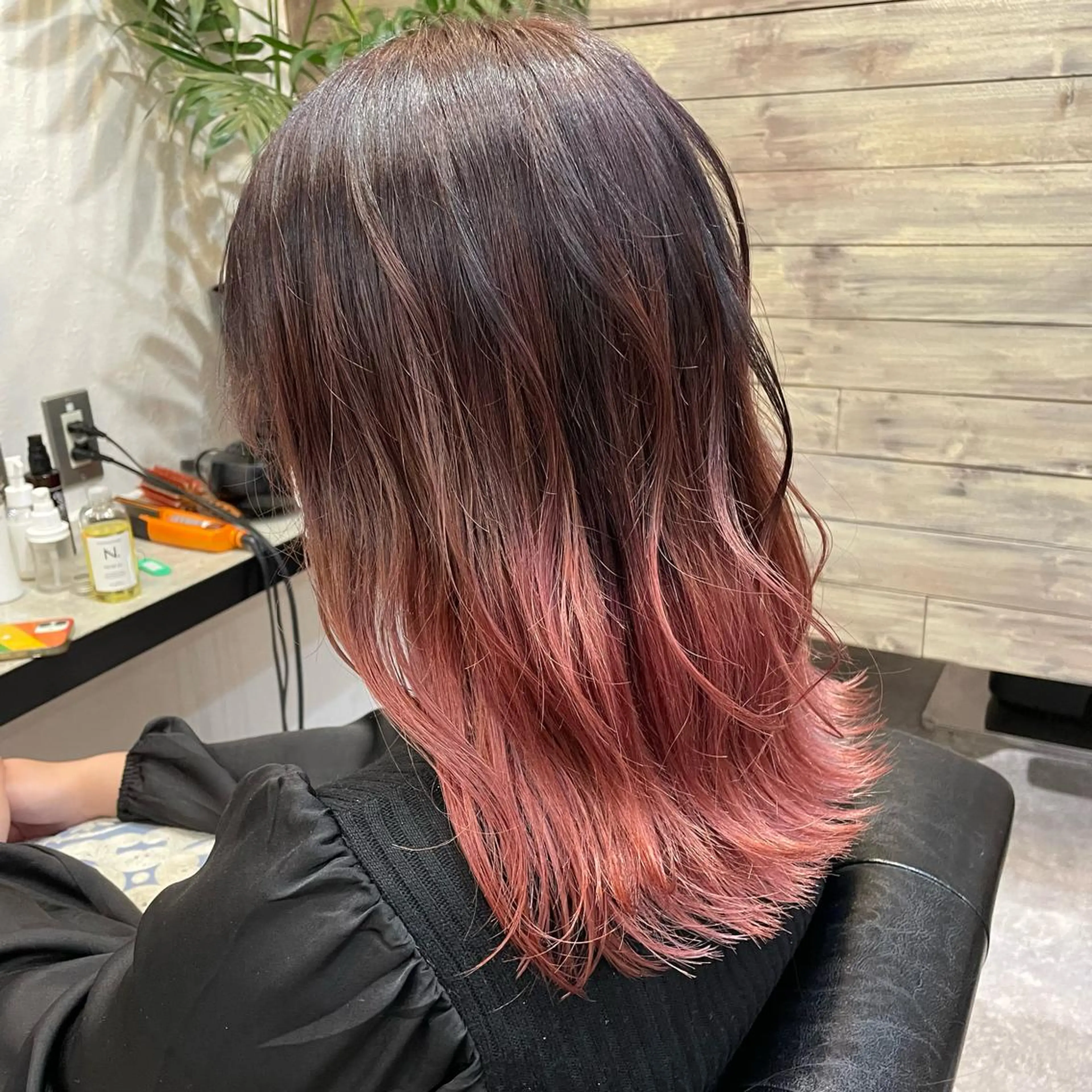 🫧🐳✂️カット+💫グラデーションカラー+🎨毛先カラー🐳🫧の写真