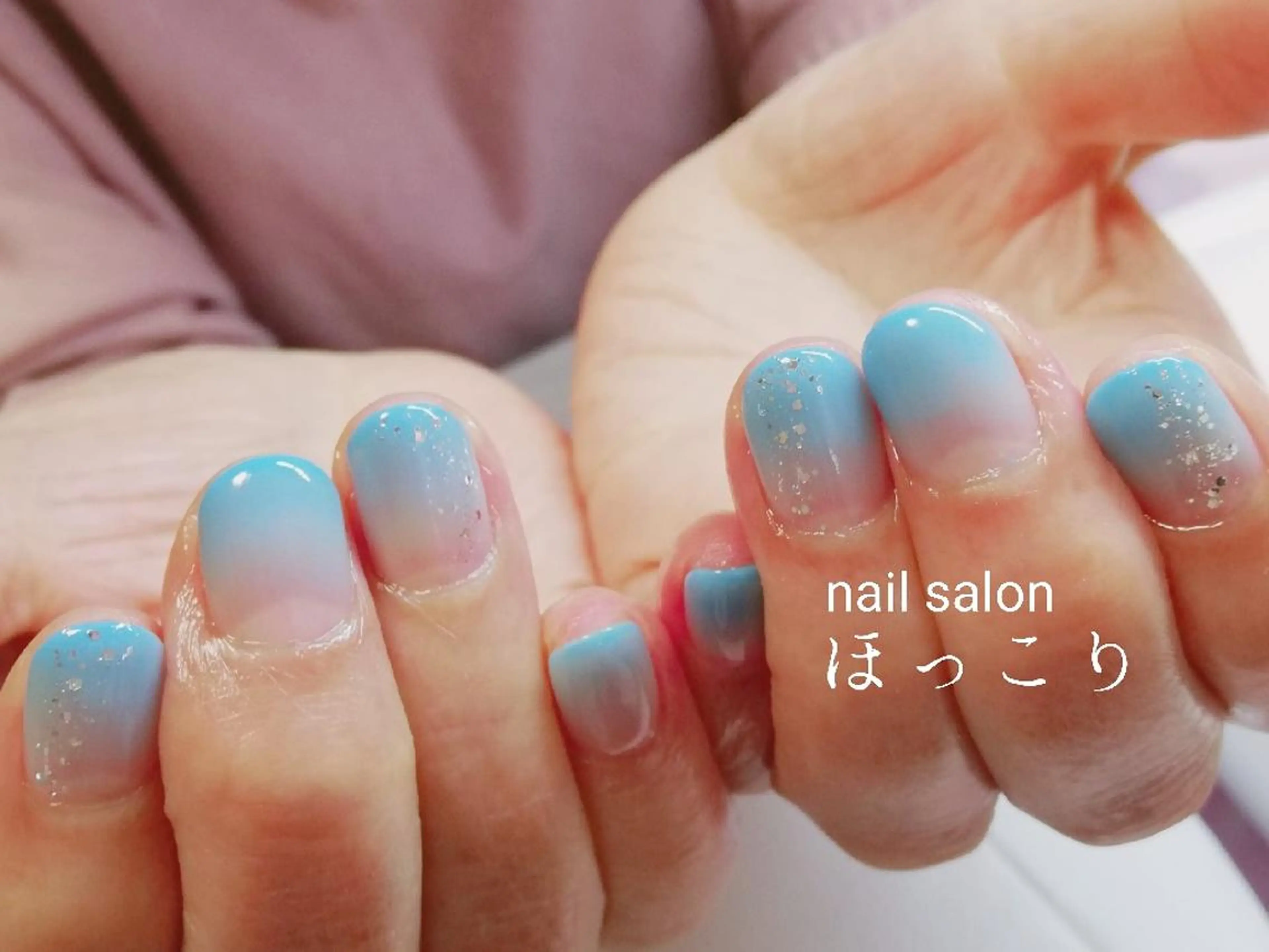 ネイル グラデーション ラメ(グリッター) ネイルサロンほっこり kanaのネイルデザイン