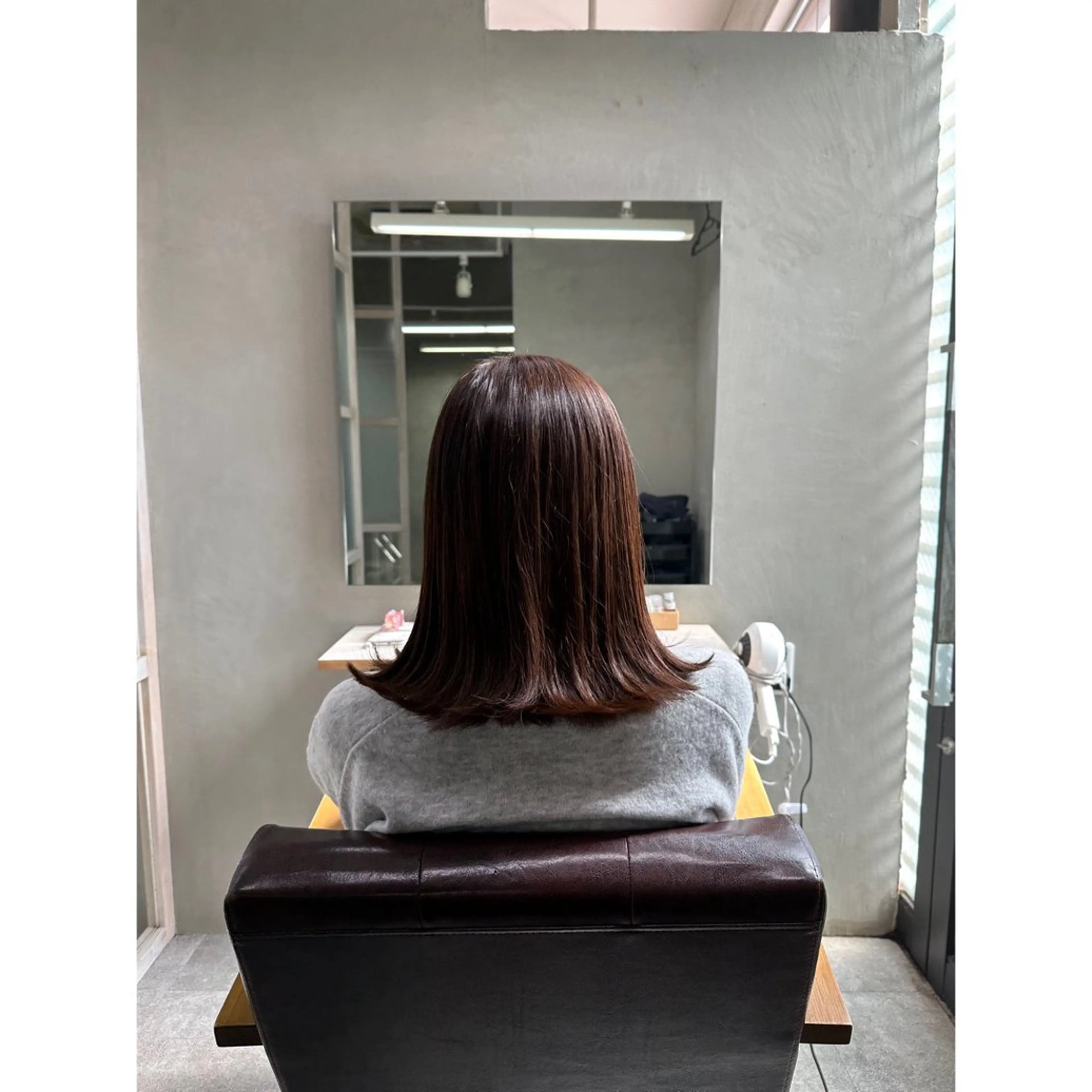 ミディアム カラー カット ヘアカラー ｔｏｃｃａ /ｅｒｉのヘアスタイル