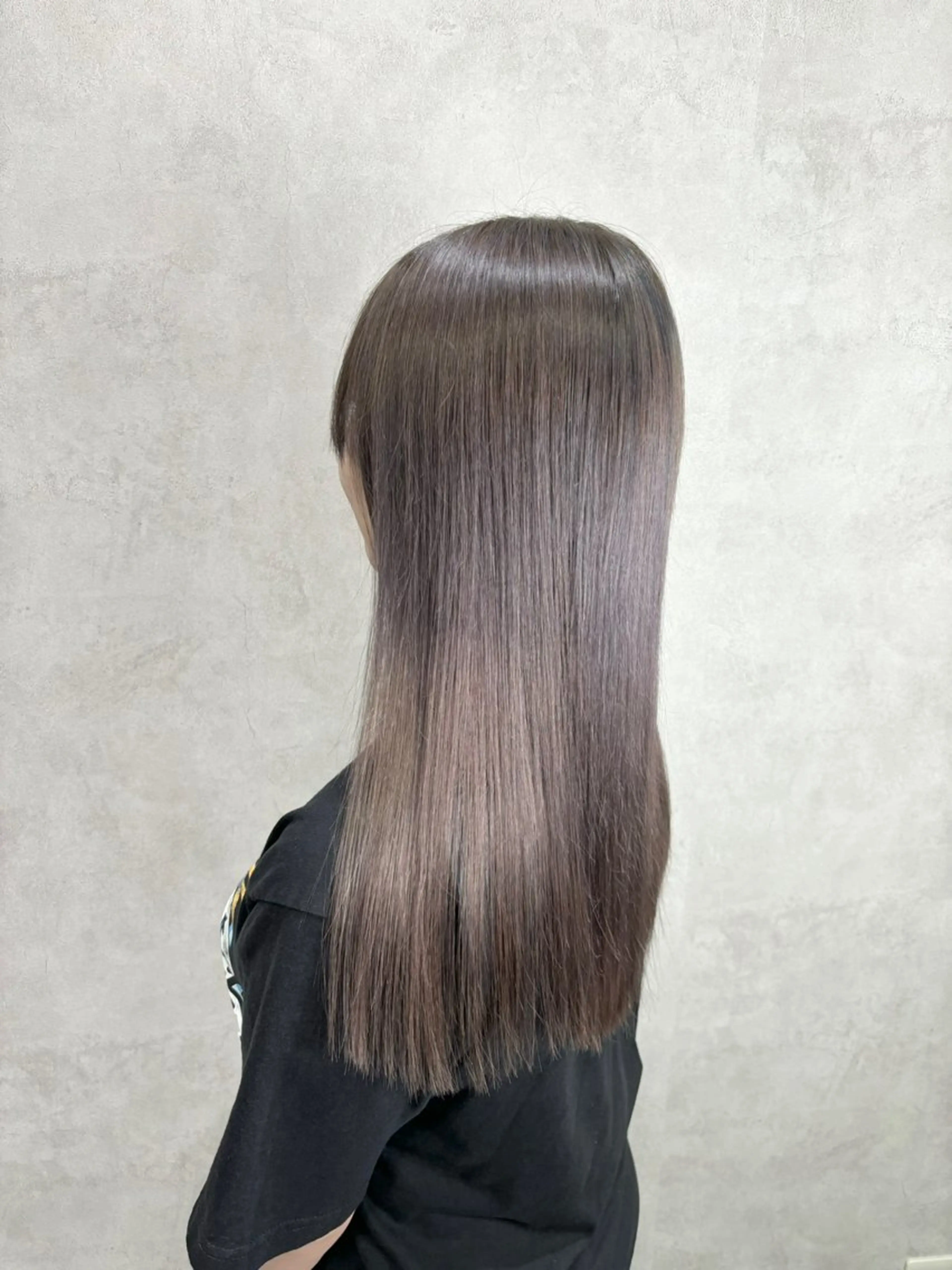 ロング カラー ブリーチ グレージュ ラベンダーカラー ラベンダーグレージュ ラベンダーグレー ヘアカラー 💎色落ち綺麗に白肌 ラベンダー💎りんのヘアスタイル