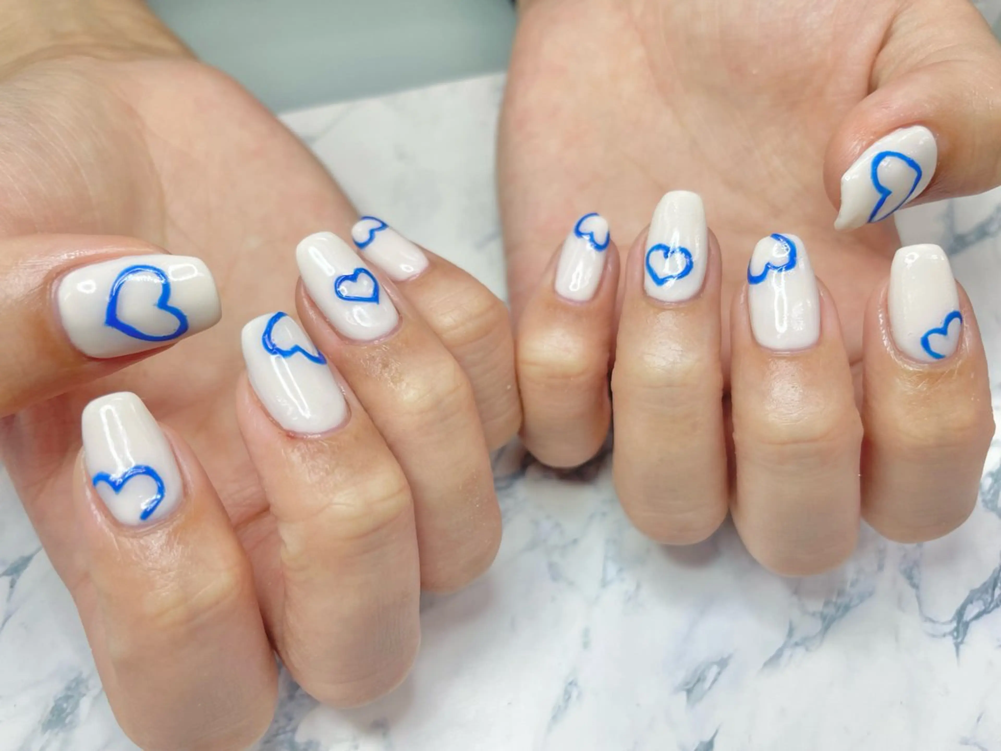 ネイル Rich to勝川店所属・村瀬 満里子のネイルデザイン