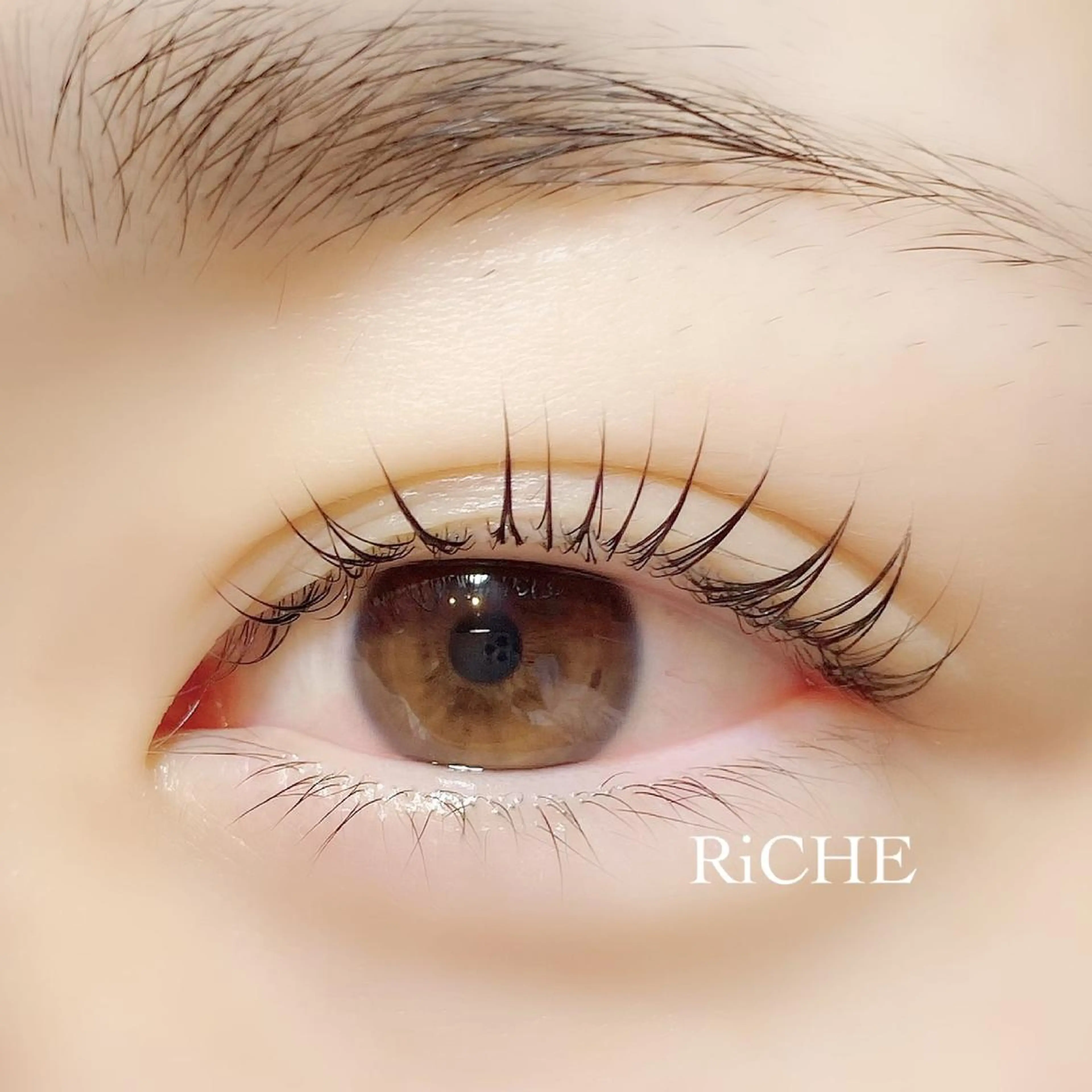 マツエク・マツパ RiCHE吉祥寺店所属・Yuriko⭐️ まつげ/眉毛のマツエク・マツパデザイン