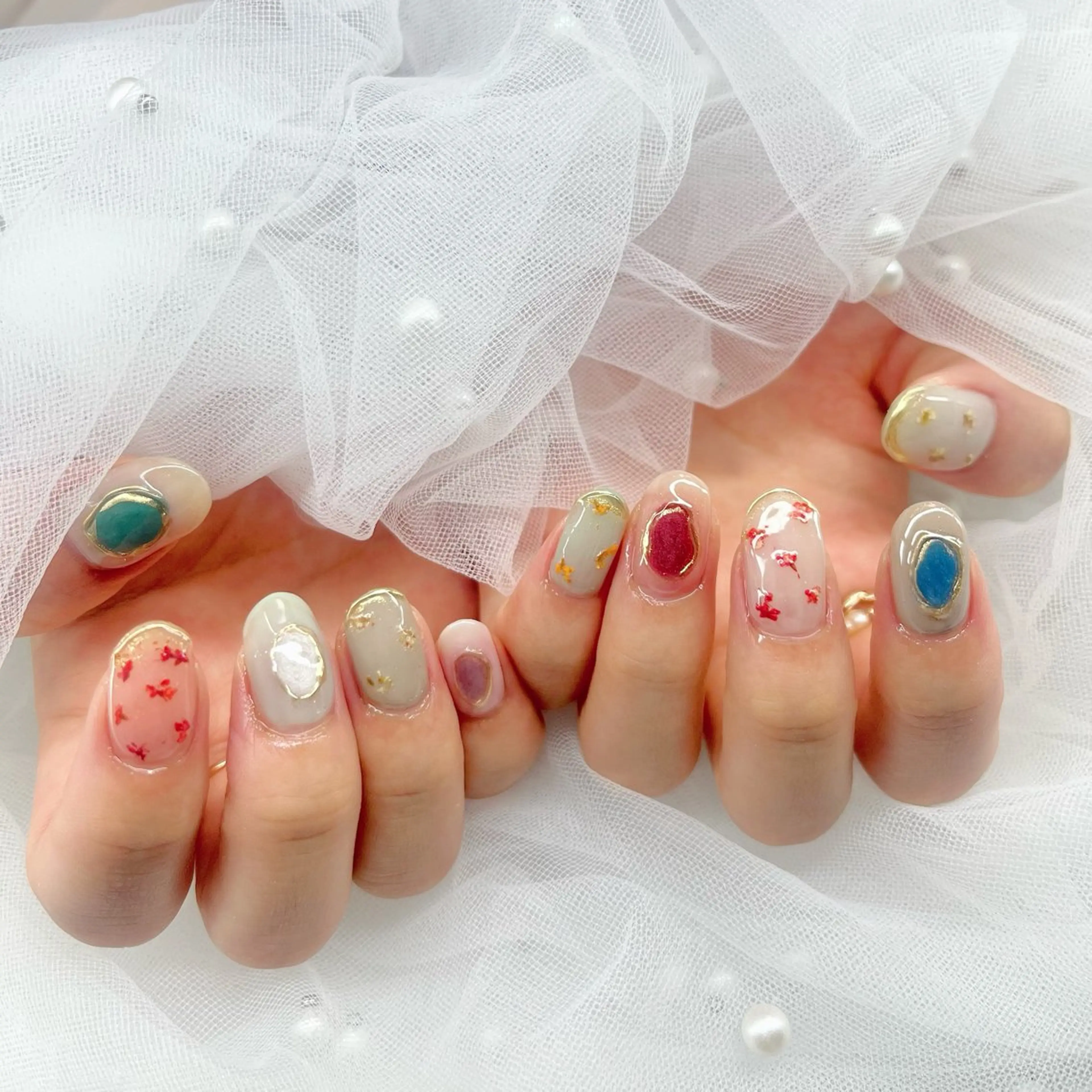 ネイル ハンドネイル VIERU YURIのネイルデザイン