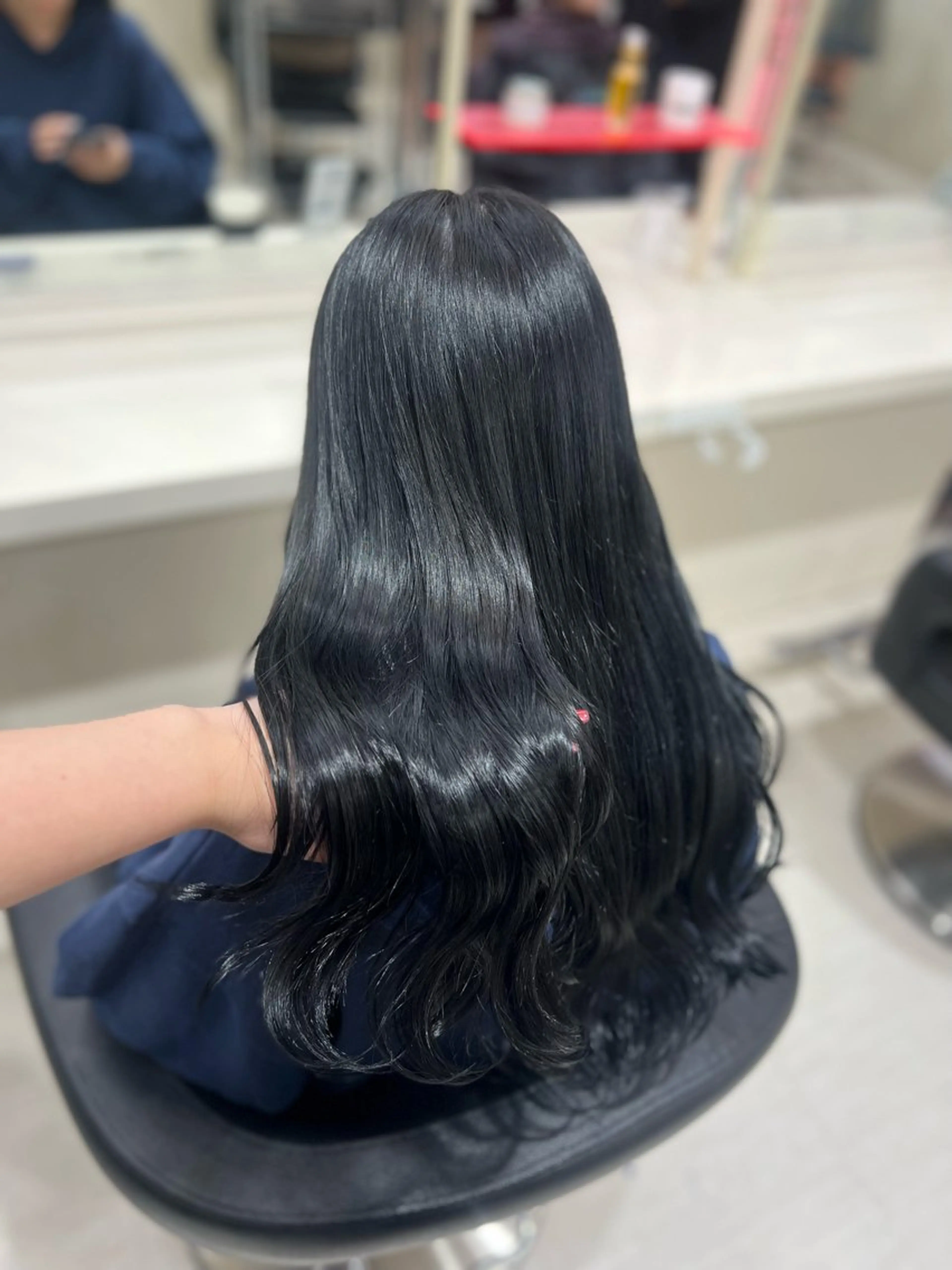 ロング カラー ヘアアレンジ 韓国レイヤー＆ピンク 艶髪🩶maikoのヘアスタイル