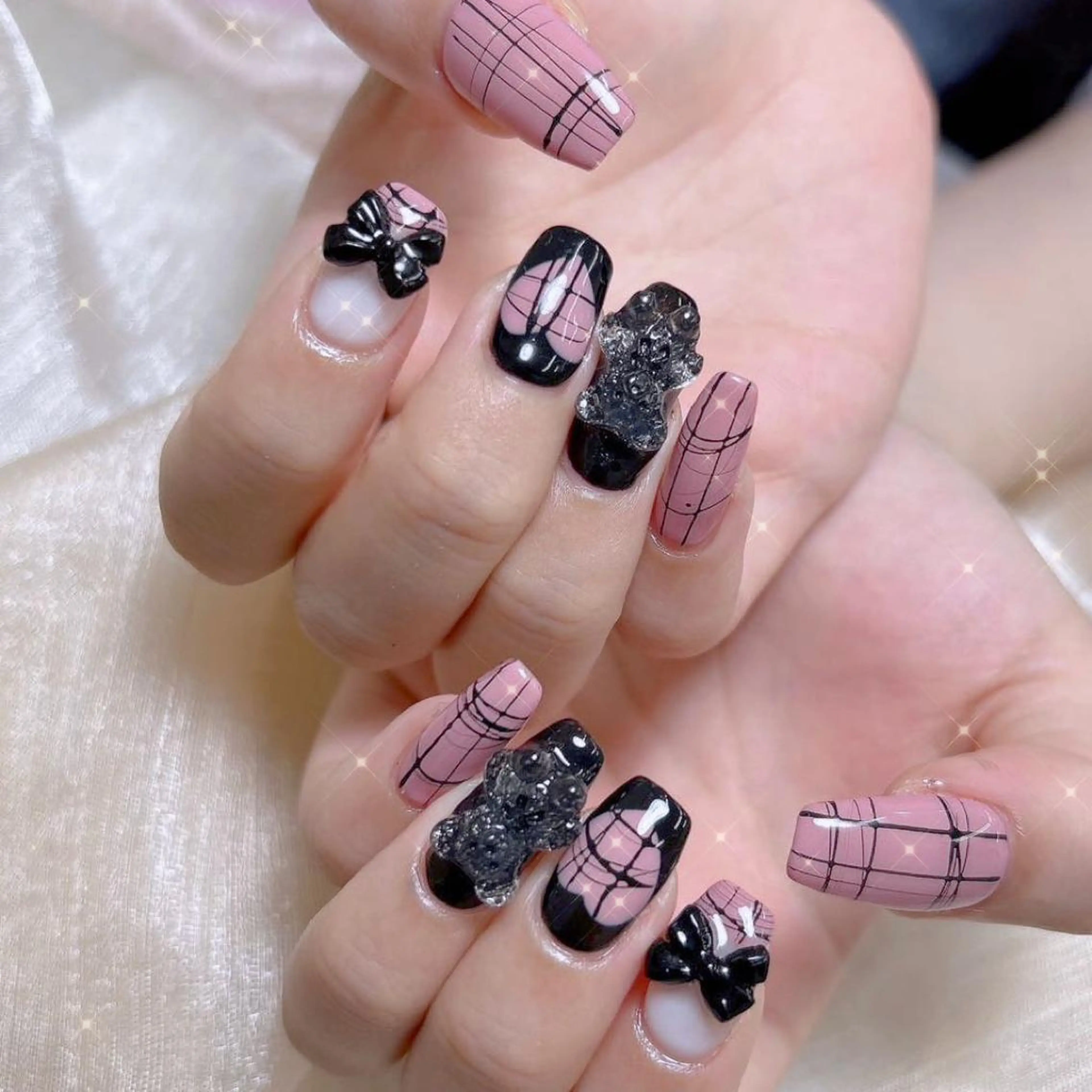 ネイル ハンドネイル 木村 モモのネイルデザイン