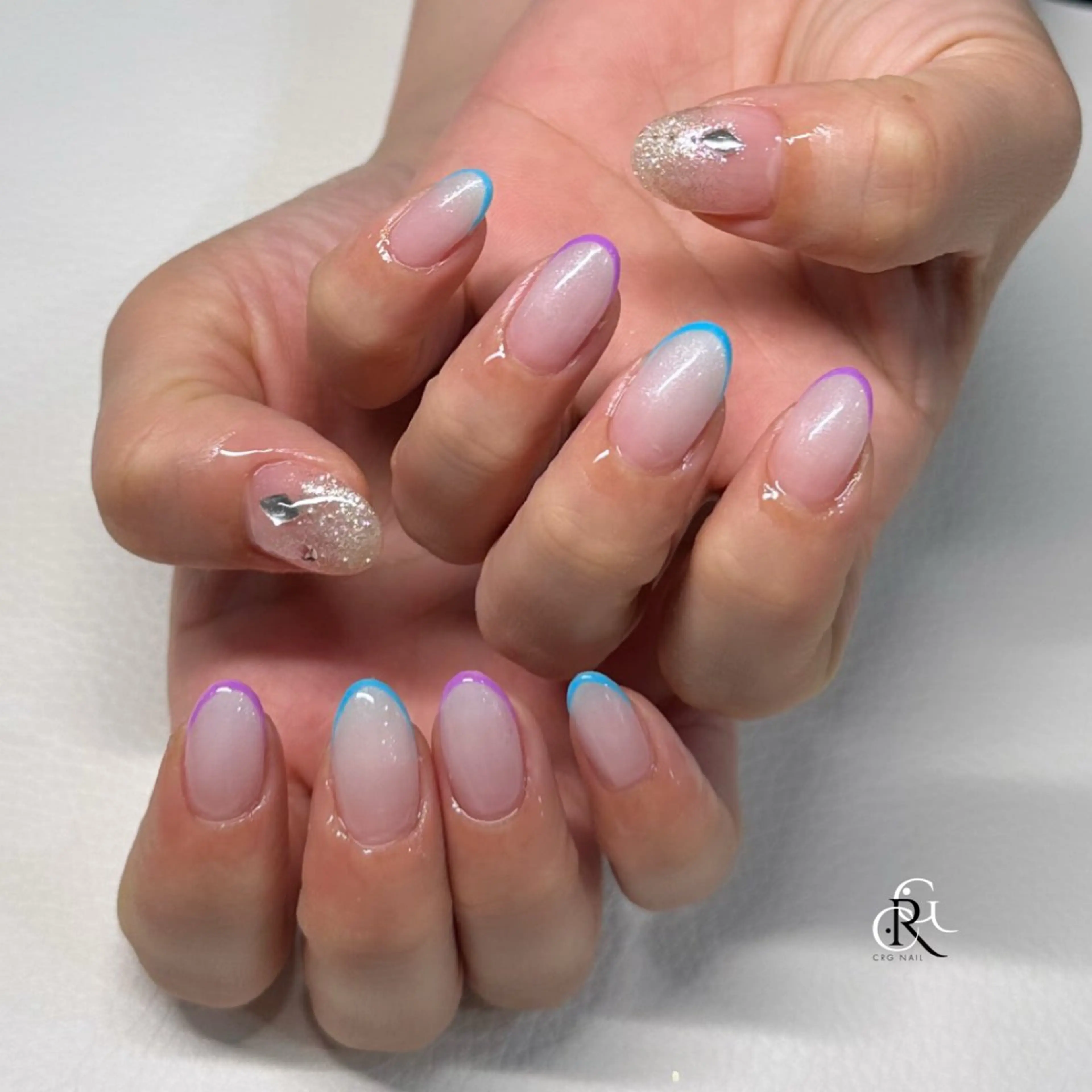 ネイル フレンチネイル 水色 ハンドネイル 美フォルム✨ CRG RURIのネイルデザイン