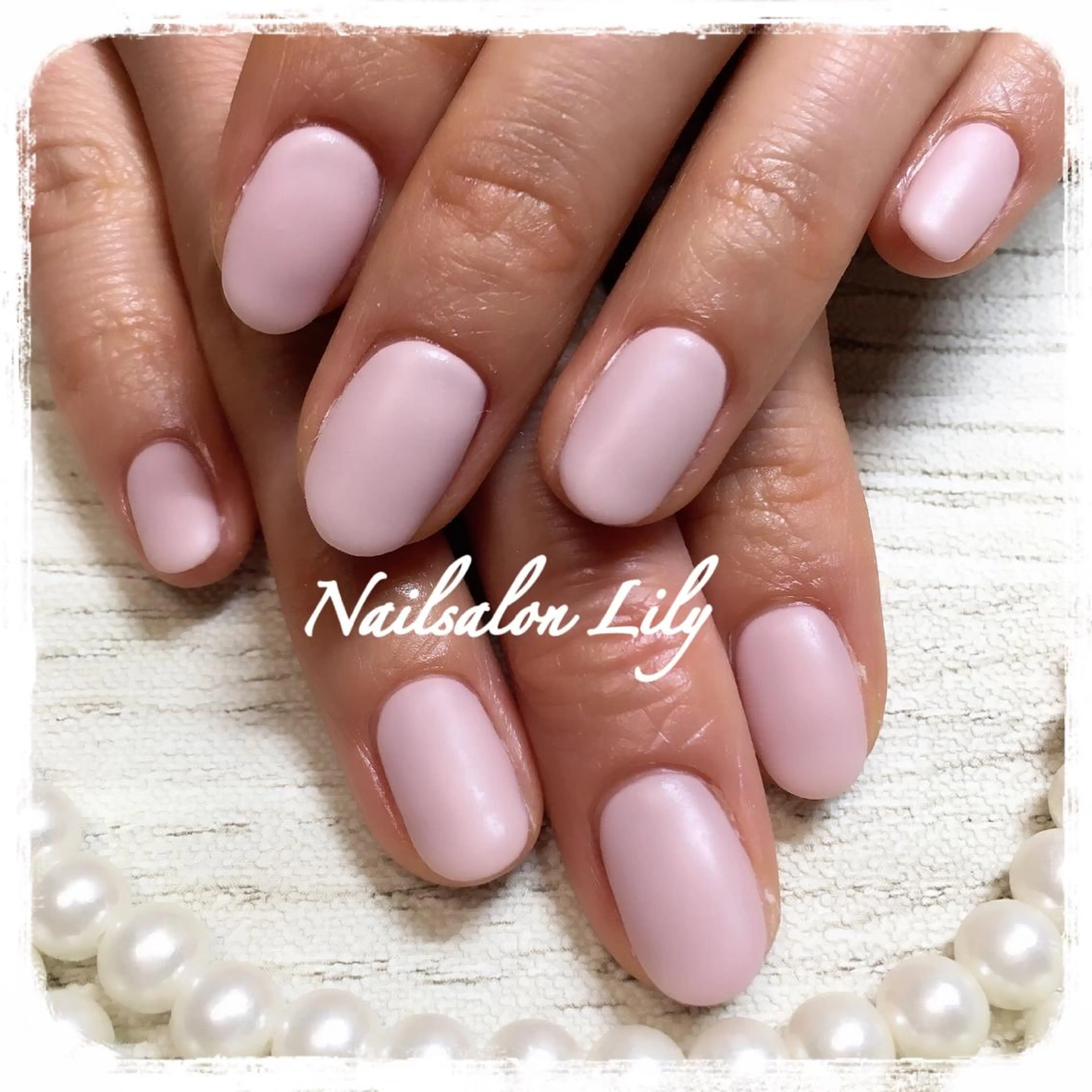 ネイル マットネイル Nailsalon Lilyのネイルデザイン
