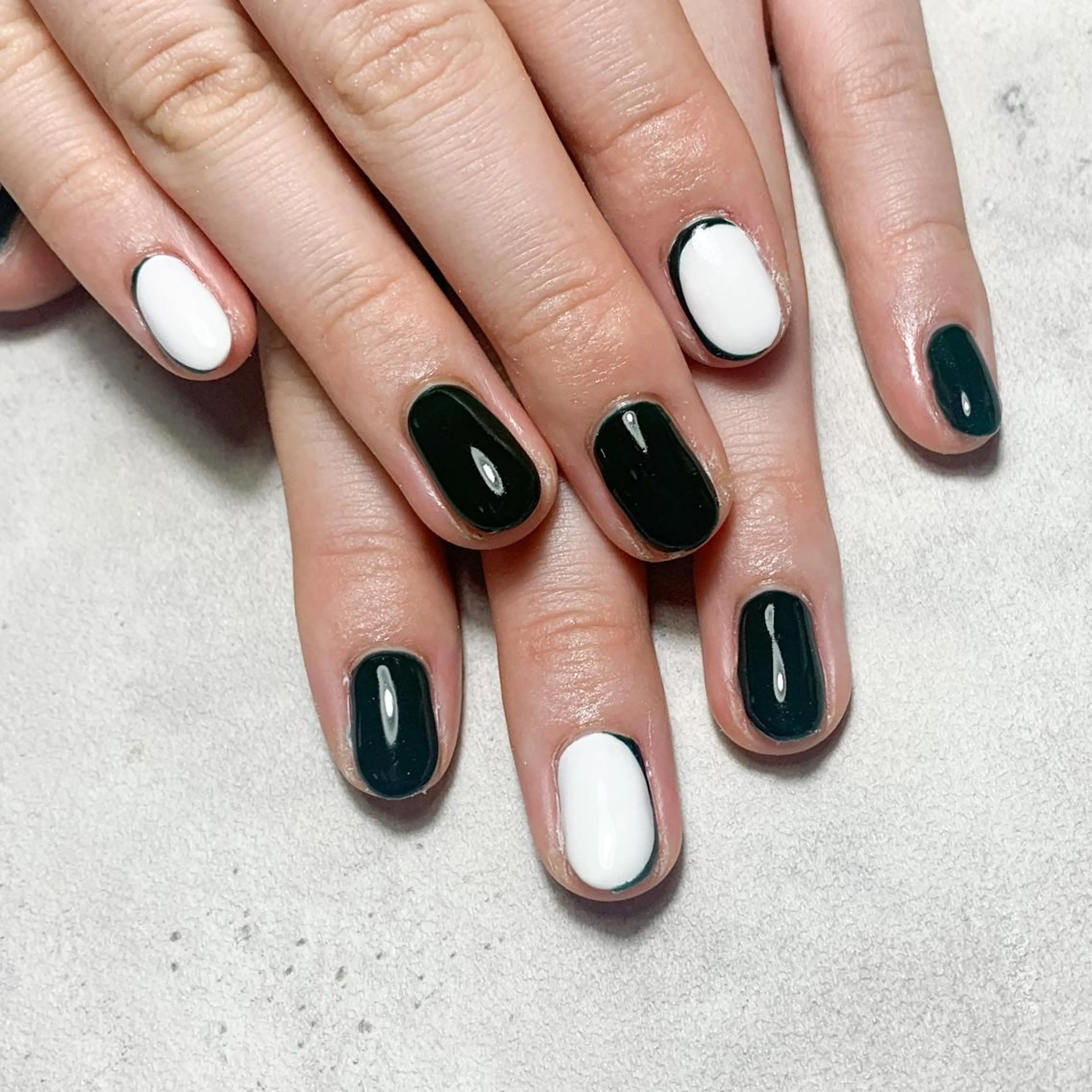 ネイル atelier　FIORITURA所属・FIORITURA aiのネイルデザイン