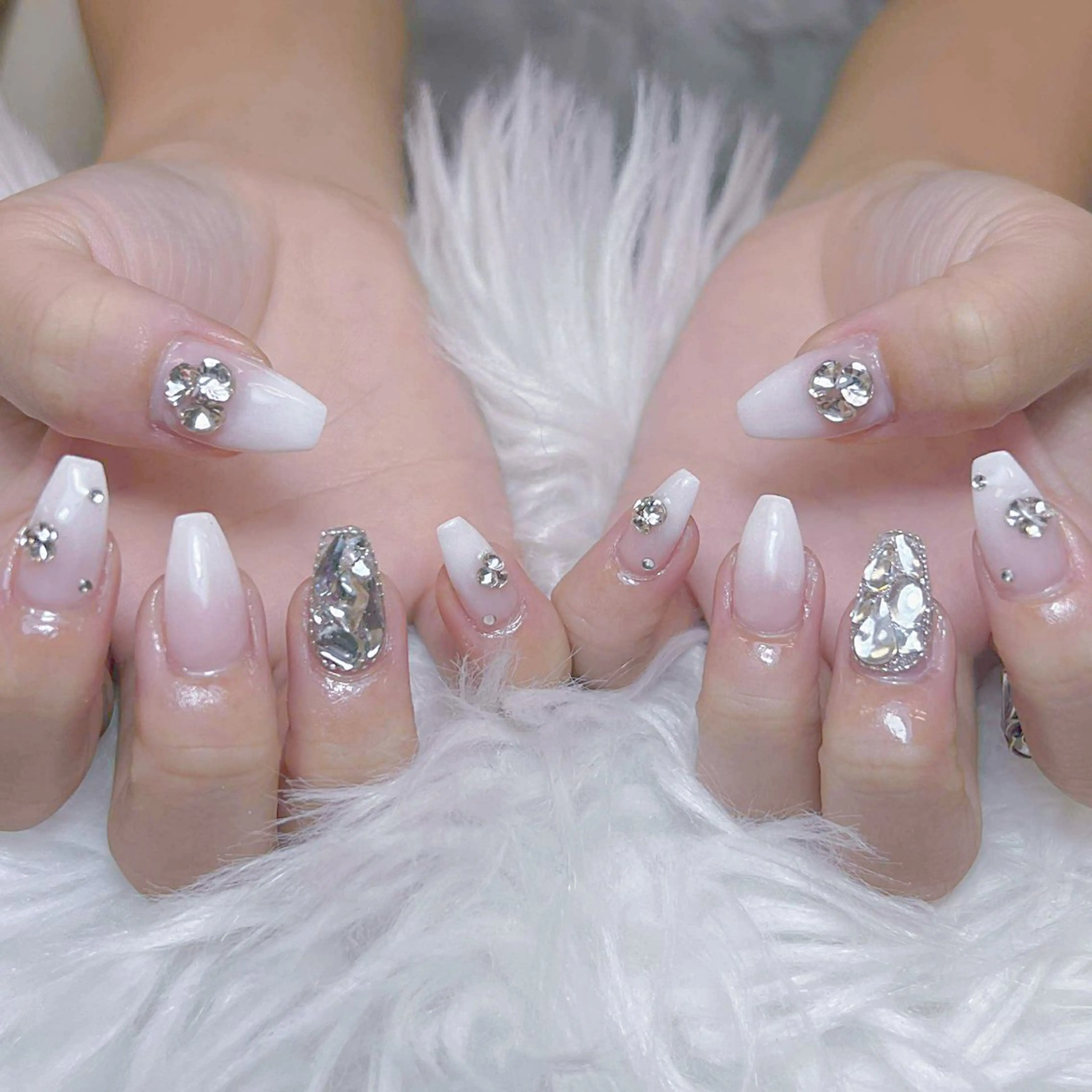 ネイル ハンドネイル Anh 高田馬場のネイルデザイン