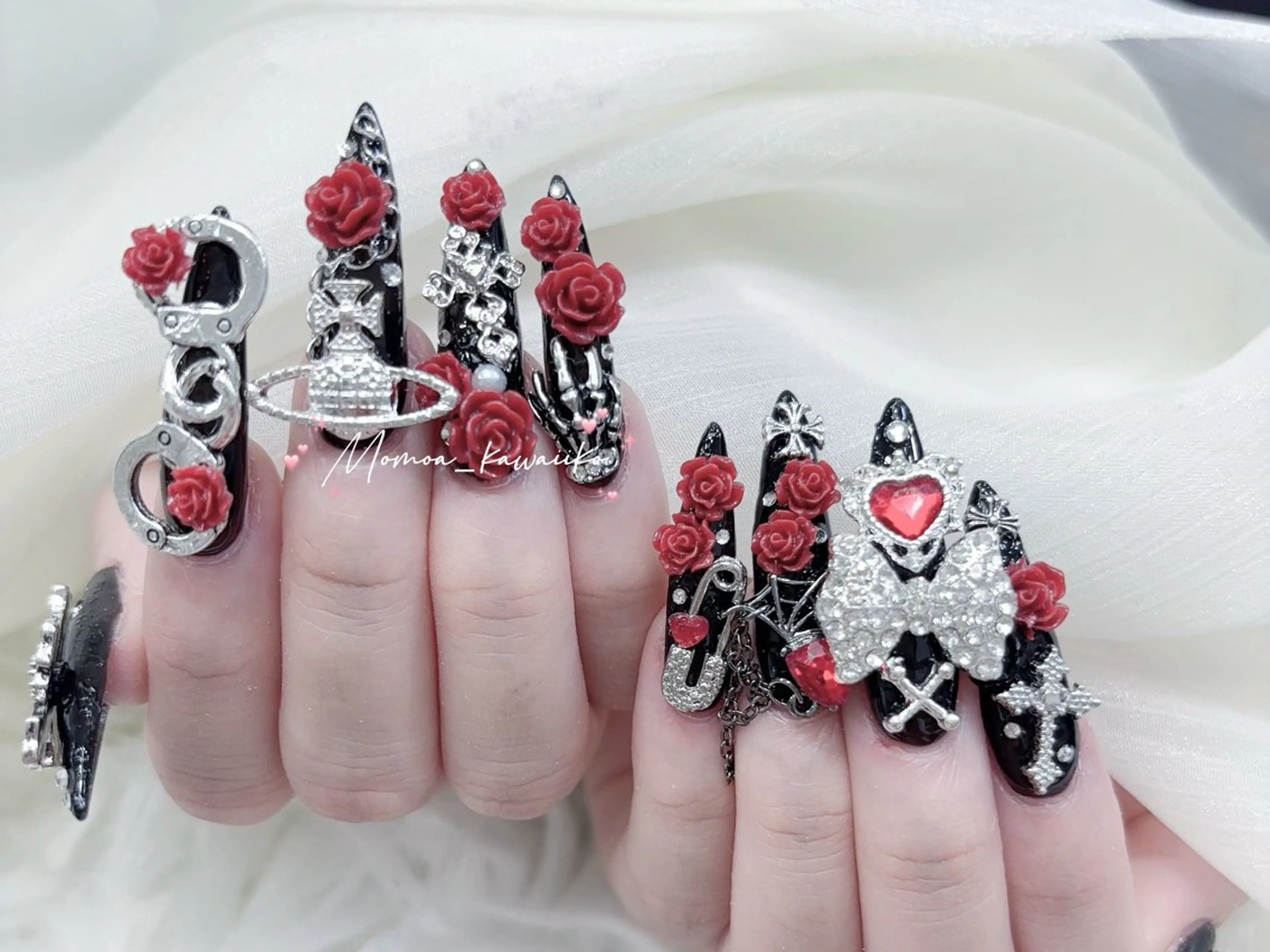 ネイル 成人式 マグネットネイル 大理石ネイル(マーブル) リボン 夏ネイル ハンドネイル MoMoA Nail ネイル長さ出し専門店のネイルデザイン