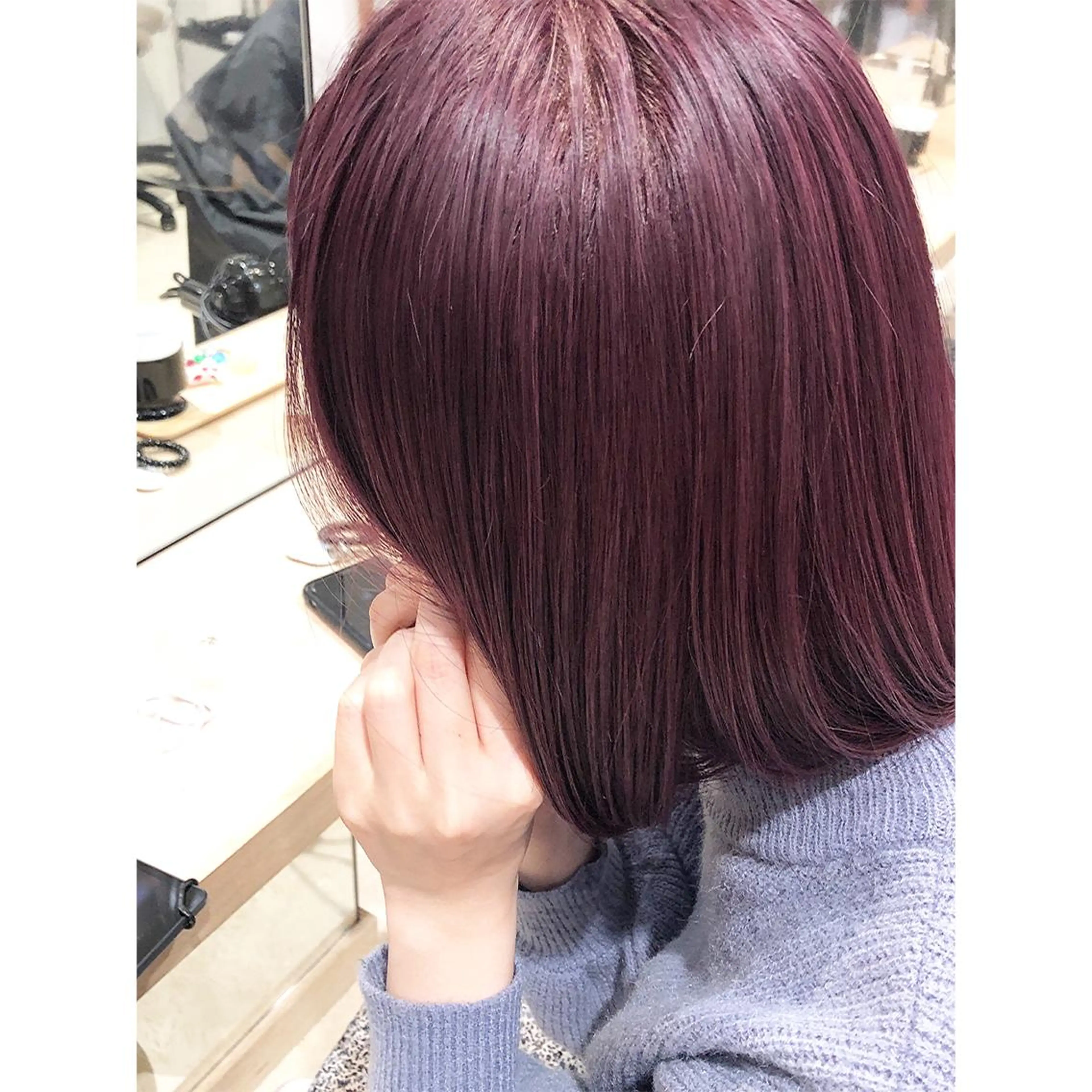 ミディアム カラー ブリーチ カシス ハイトーンカラー ピンクカラー バイオレットカラー 推しカラー✨ オタク美容師ユウカのヘアスタイル