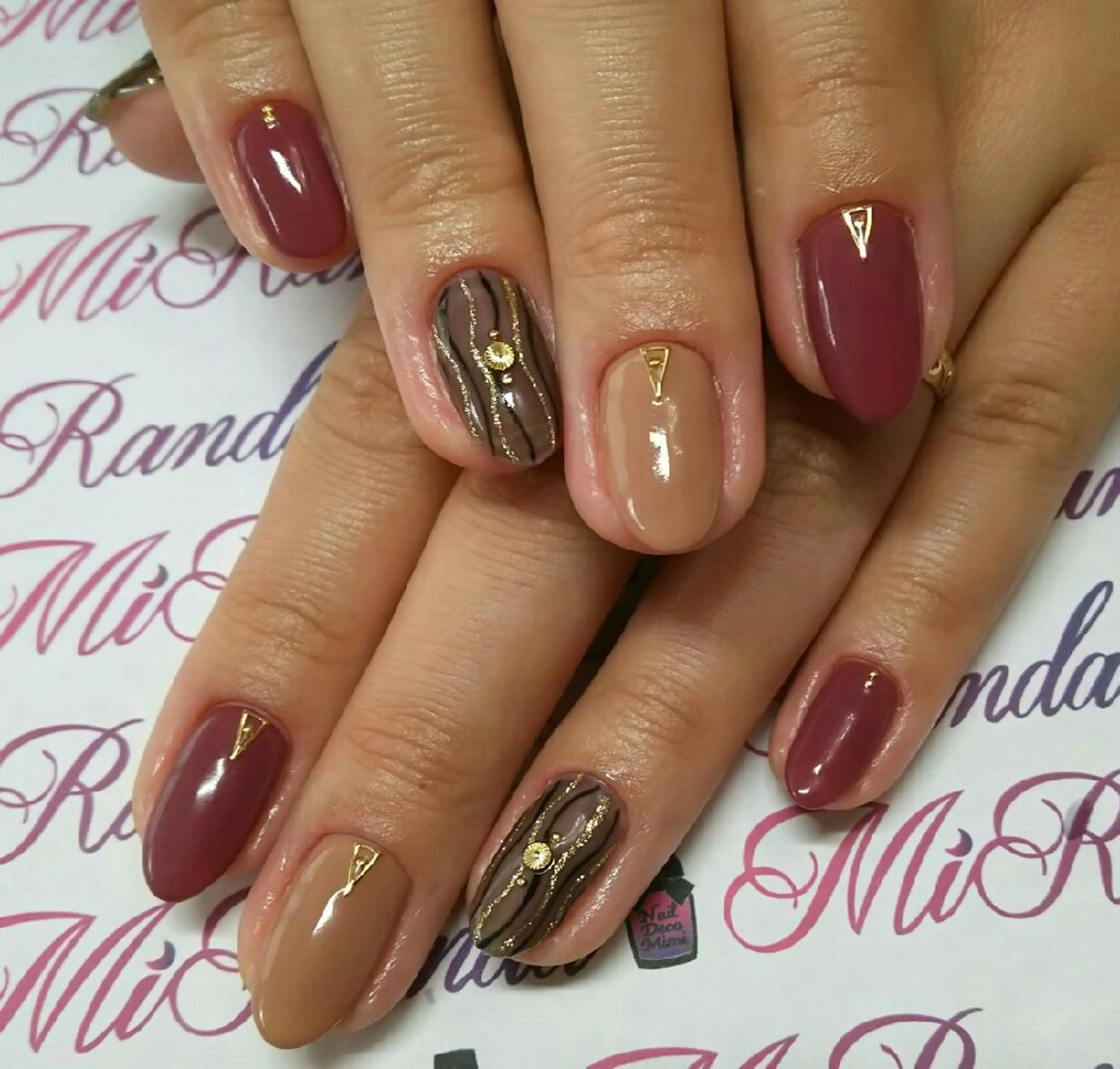 ネイル MiRanda Nail所属・MiRanda 保坂 舞のネイルデザイン