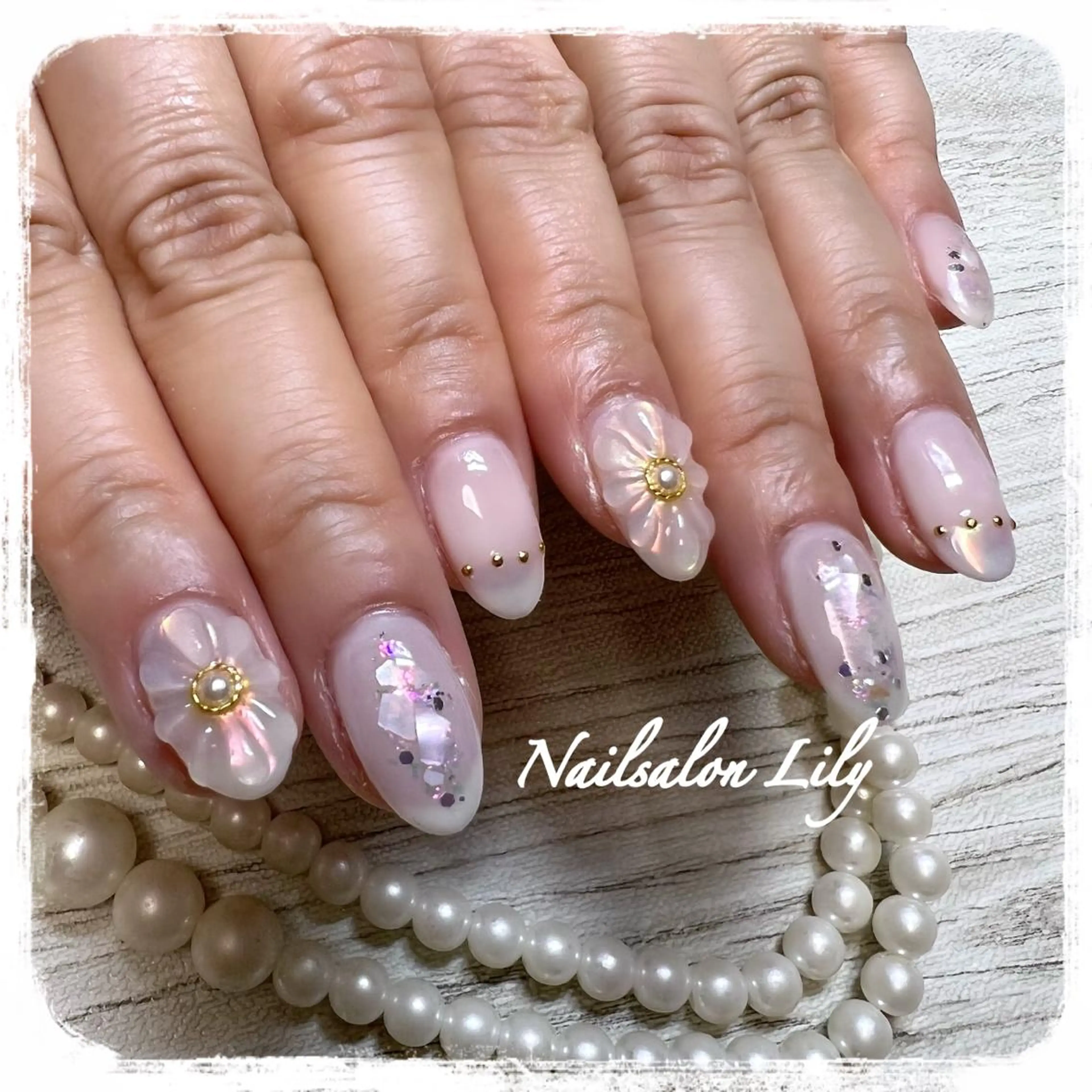 ネイル Nailsalon Lilyのネイルデザイン