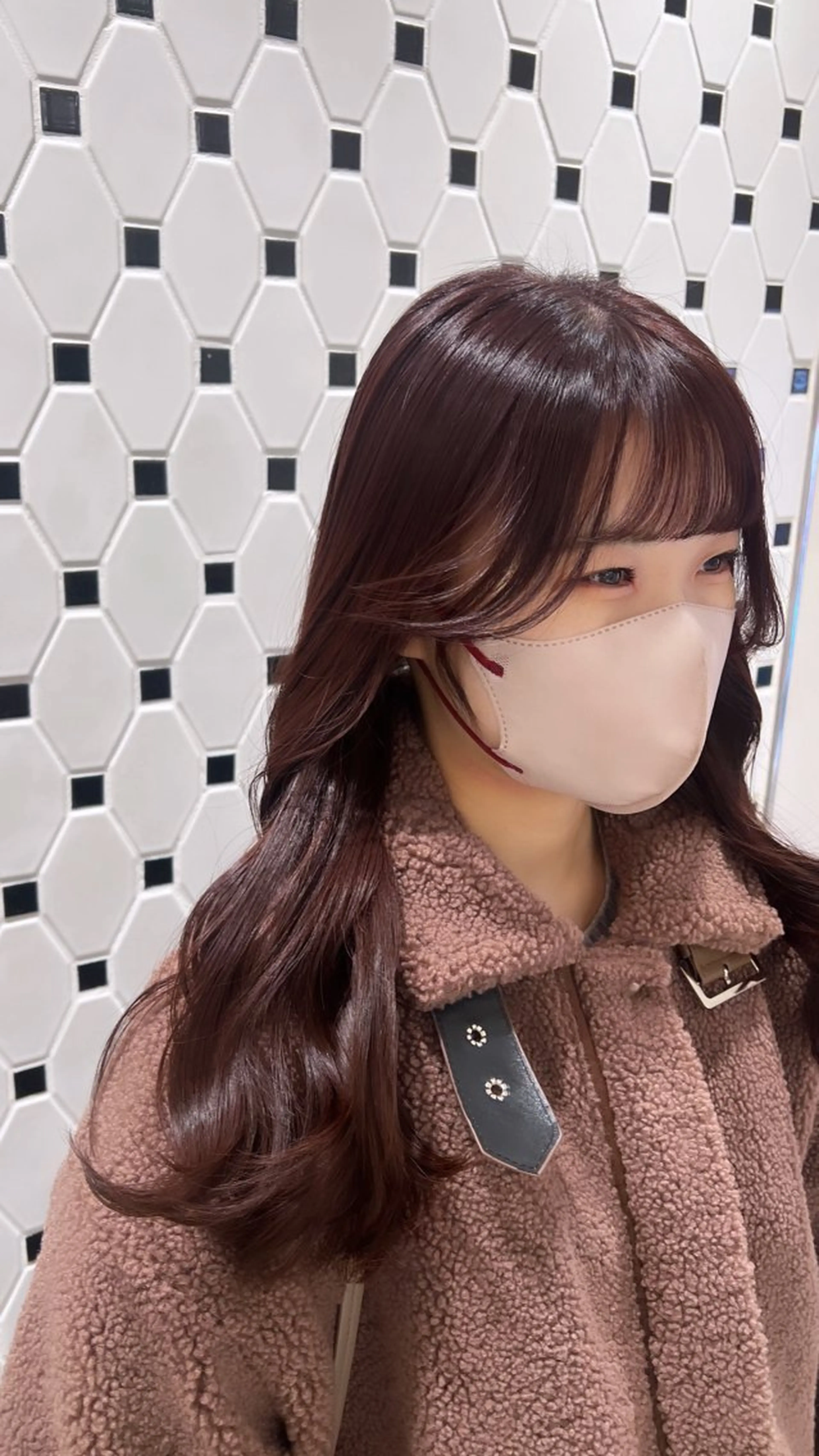 セミロング カラー ヘアアレンジ 顔周り/透明感 🤍銀座RINOSEのヘアスタイル