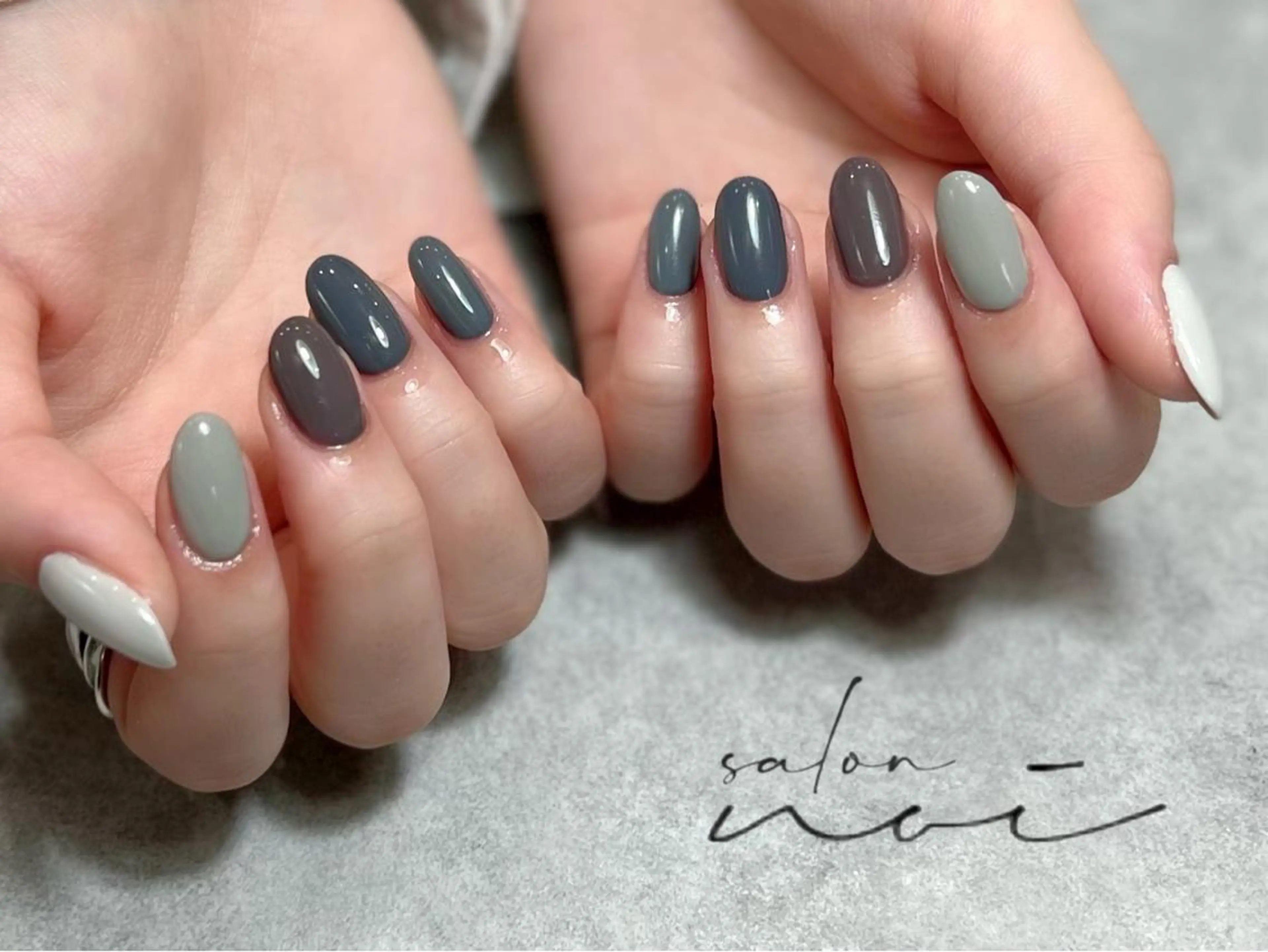 ネイル グラデーション ワンカラーネイル salon noi所属・salon noiのネイルデザイン