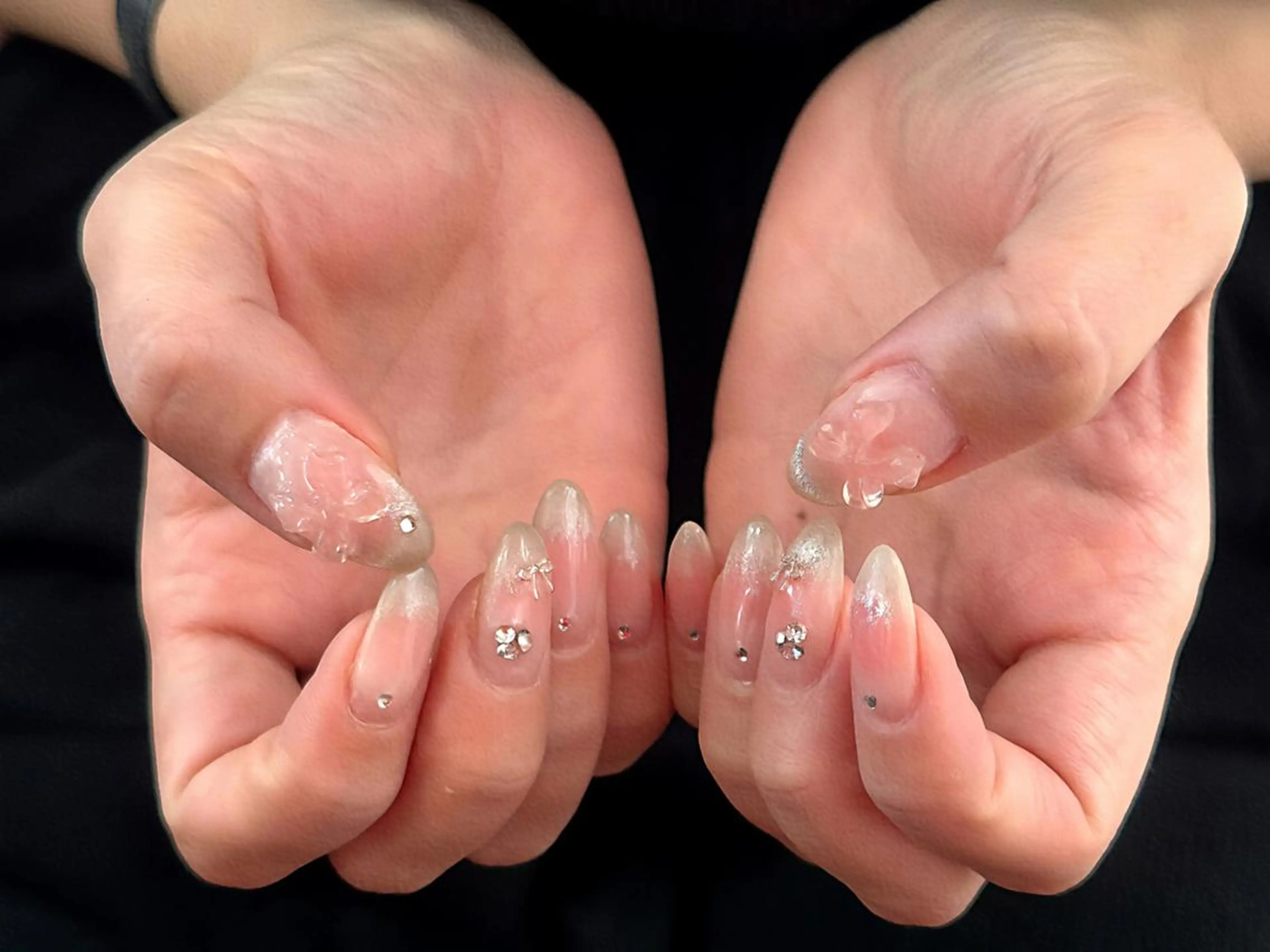 ネイル ハンドネイル ハンドケア 🍑 momo_nailのネイルデザイン