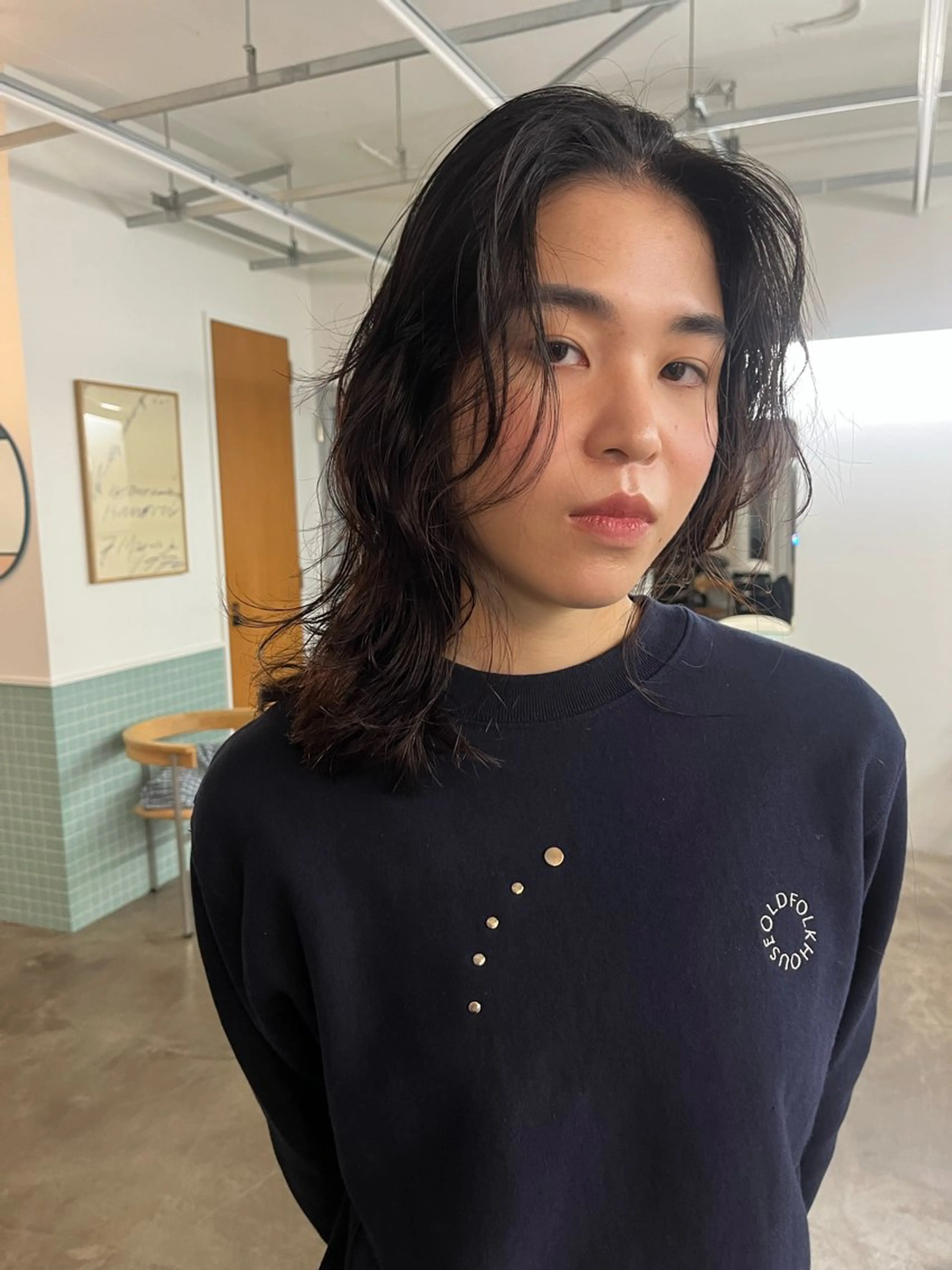 ミディアム レイヤー/ケアパーマ /ニュアンス/モードのヘアスタイル