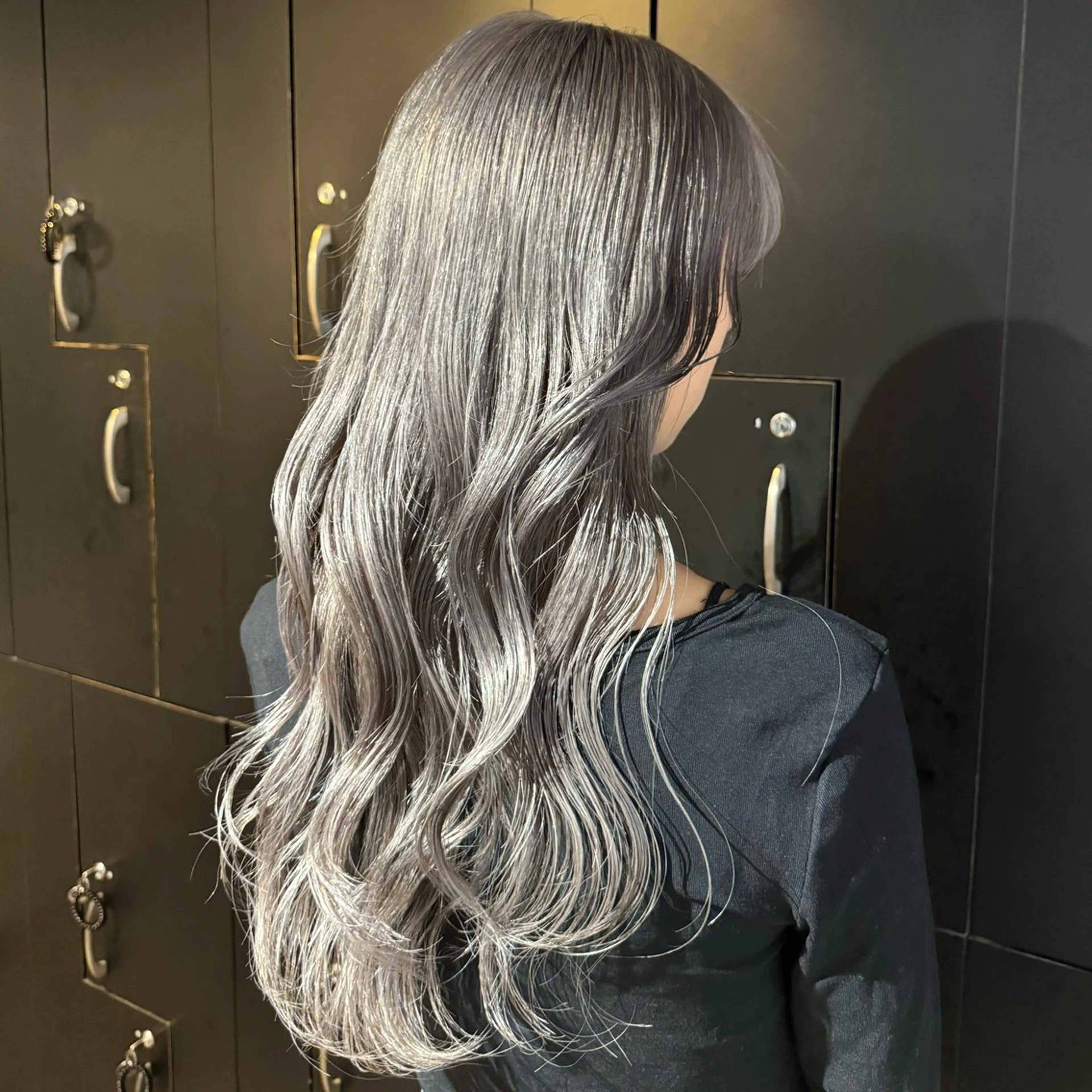 ロング ヘアカラー トリートメント ☪ ‎ハイトーン信者 ☪️yumeka🪩のヘアスタイル