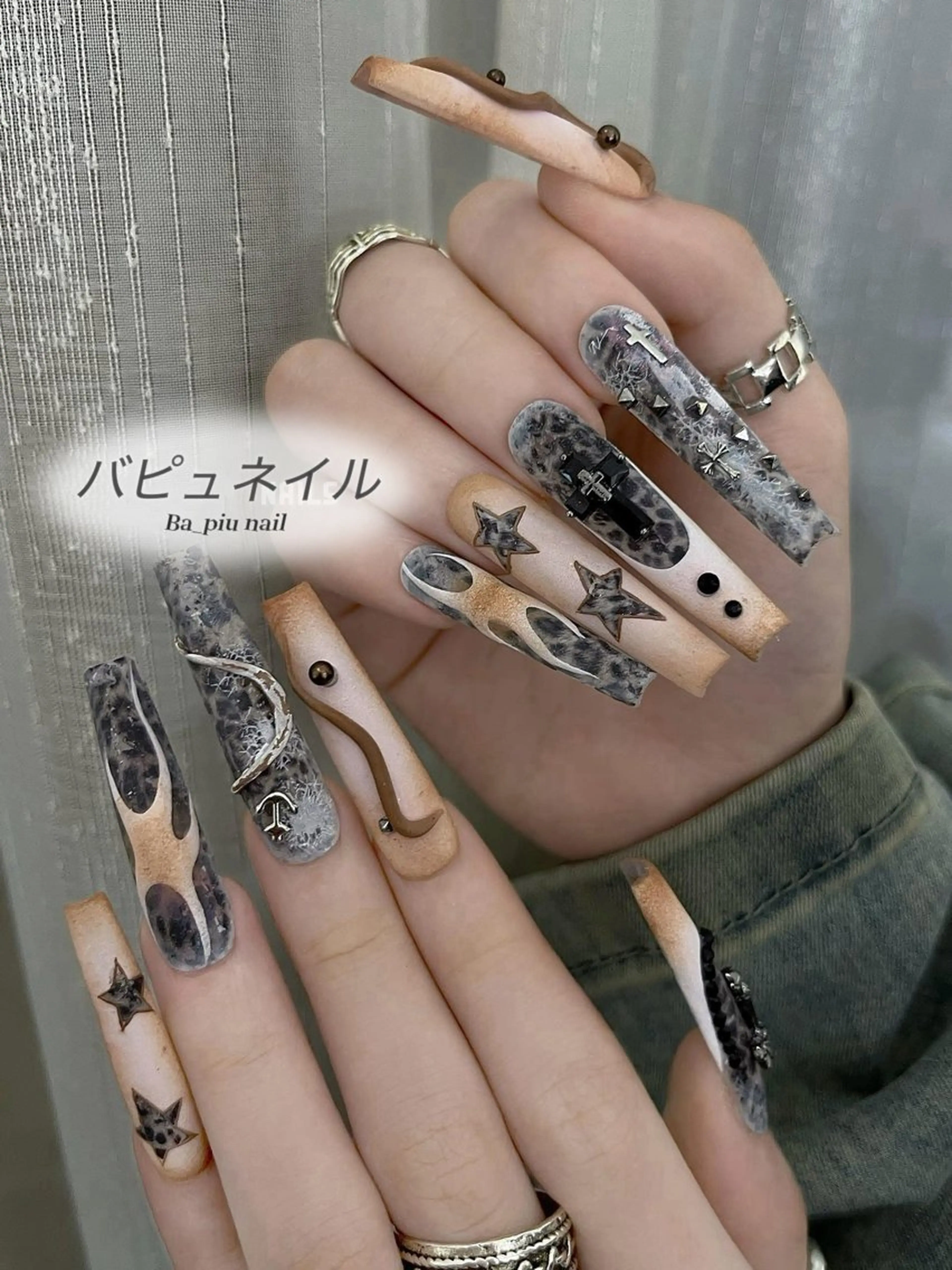 ネイル BA_PIU NAILのネイルデザイン