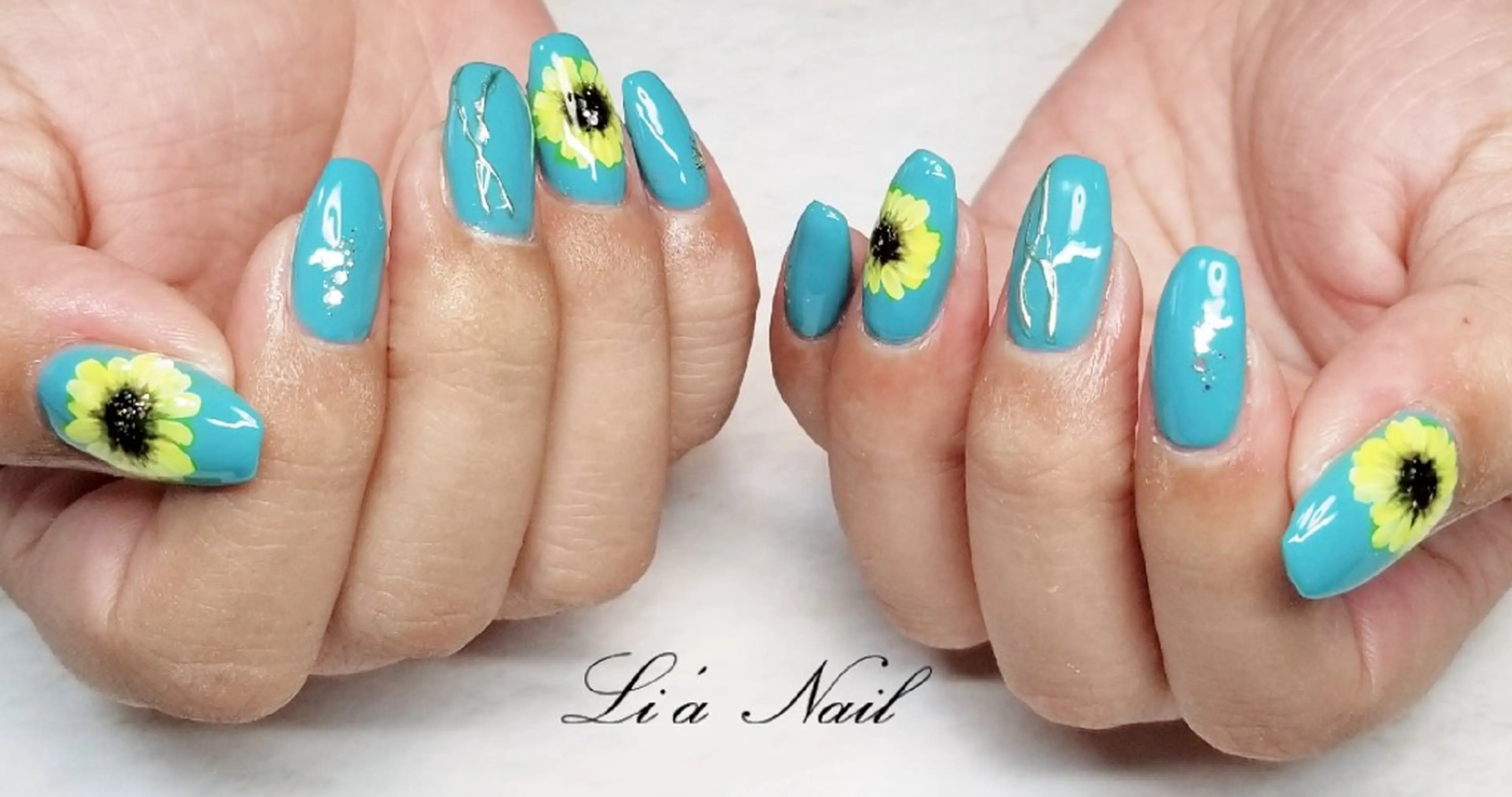 ネイル Li'a  nailのネイルデザイン