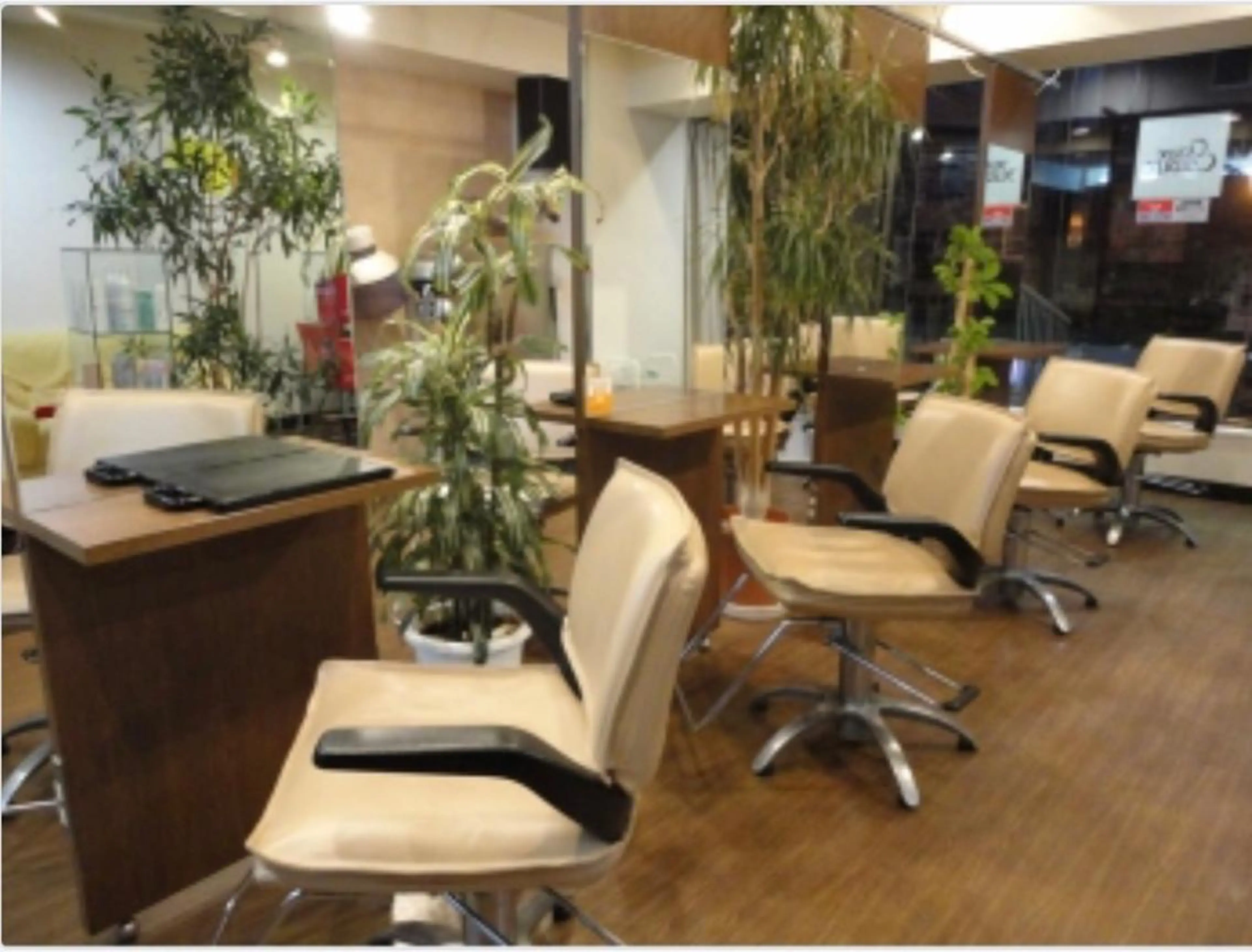 coupe ciseauxのヘアスタイル