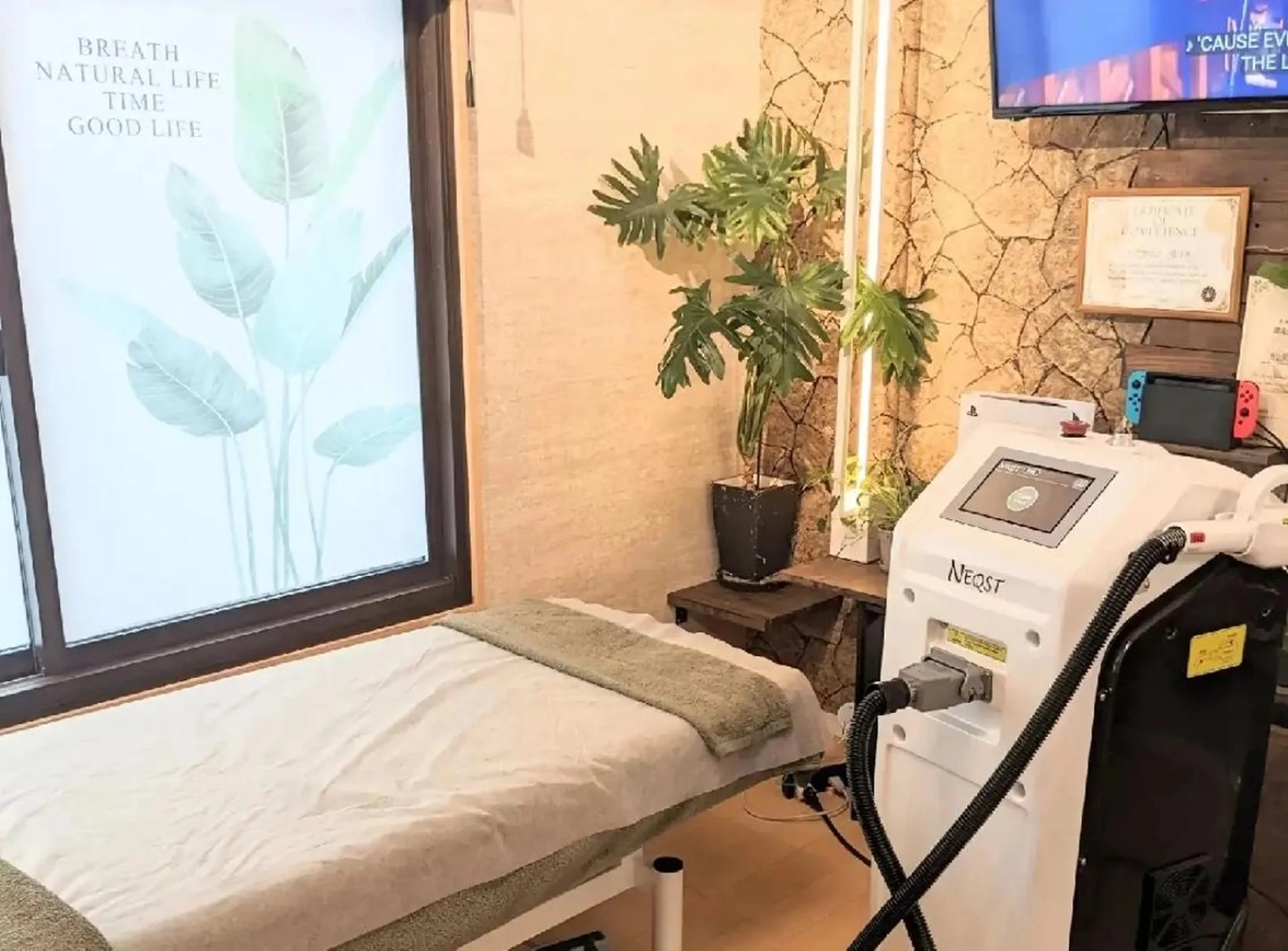 メンズ プライベートサロン宿り木所属・江坂@宿り木　脱毛＆ 耳ツボジュエリーのその他イメージ